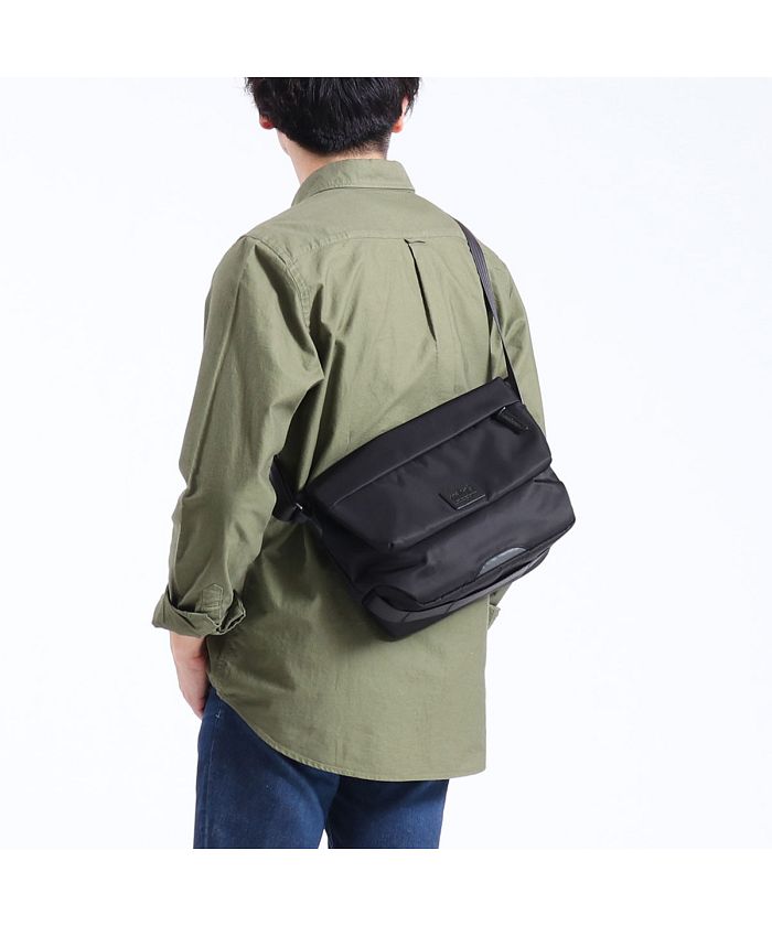マンハッタンポーテージ ブラックレーベル Manhattan Portage/BLACK LABEL 【日本正規品】マンハッタンポーテージ ブラックレーベル ショルダーバッグ Manhattan Portage BLACK LABEL MP1616TWLBL （ブラック） ブラック