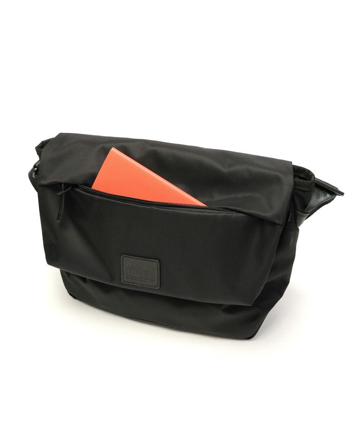 マンハッタンポーテージ ブラックレーベル Manhattan Portage/BLACK LABEL 【日本正規品】マンハッタンポーテージ ブラックレーベル ショルダーバッグ Manhattan Portage BLACK LABEL MP1616TWLBL （ブラック） ブラック