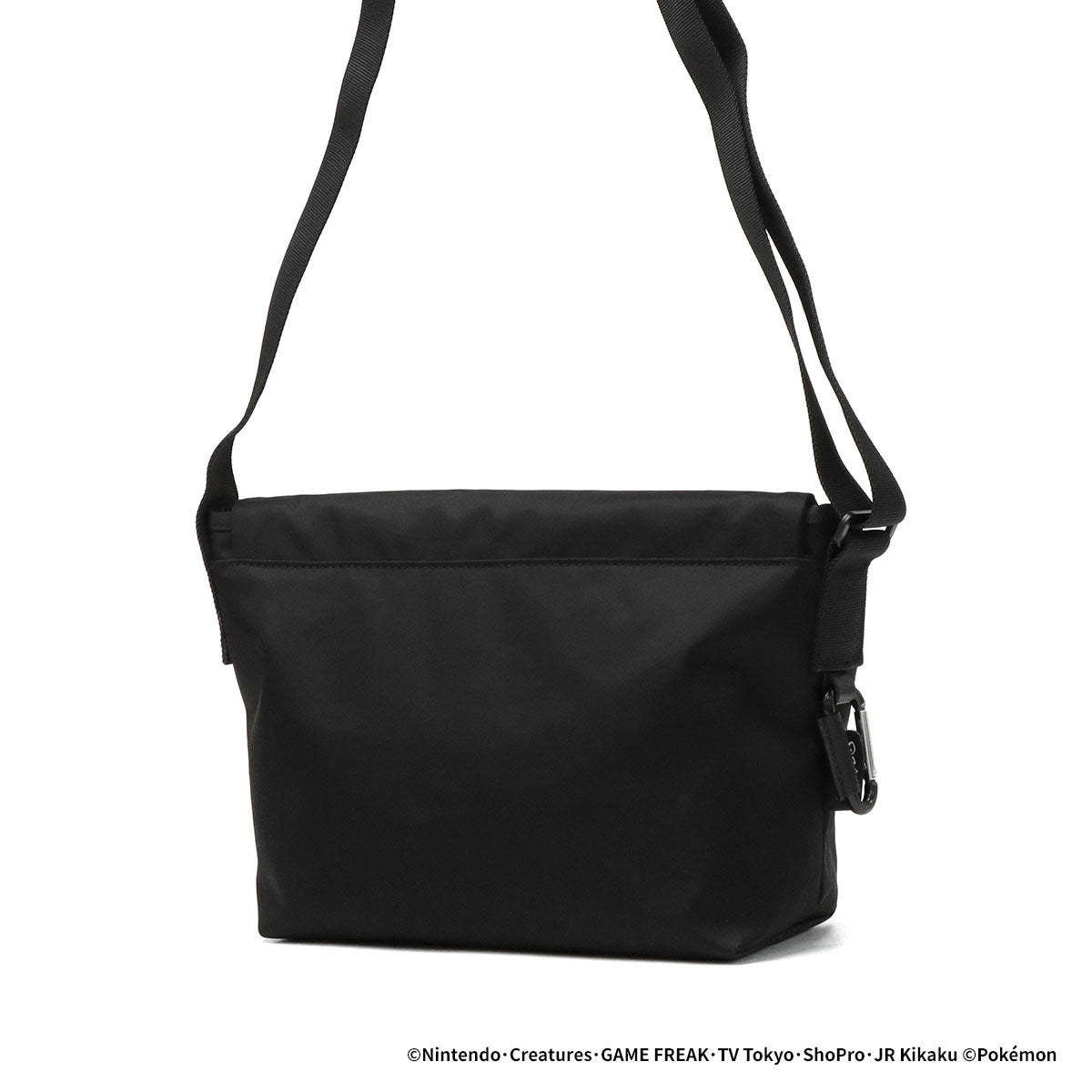 マンハッタンポーテージ ブラックレーベル Manhattan Portage/BLACK LABEL 日本正規品 メッセンジャーバッグ メンズ レディース 斜めがけ ブランド A5 IRVING MESSENGER BAG TWL POKEMON MP2600LTWLBLPKMN （Black） Black