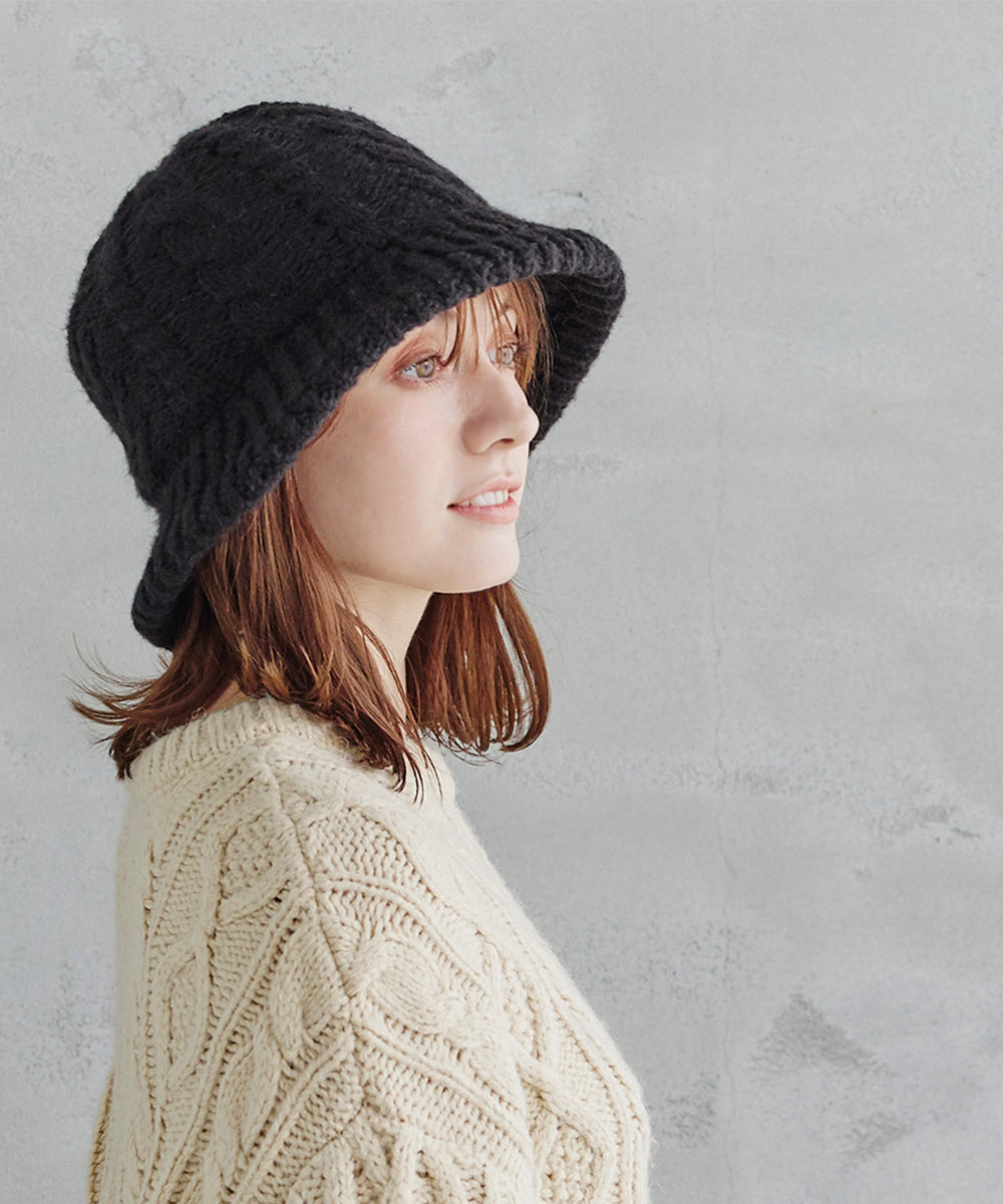 Milsa milsa cable knit hat