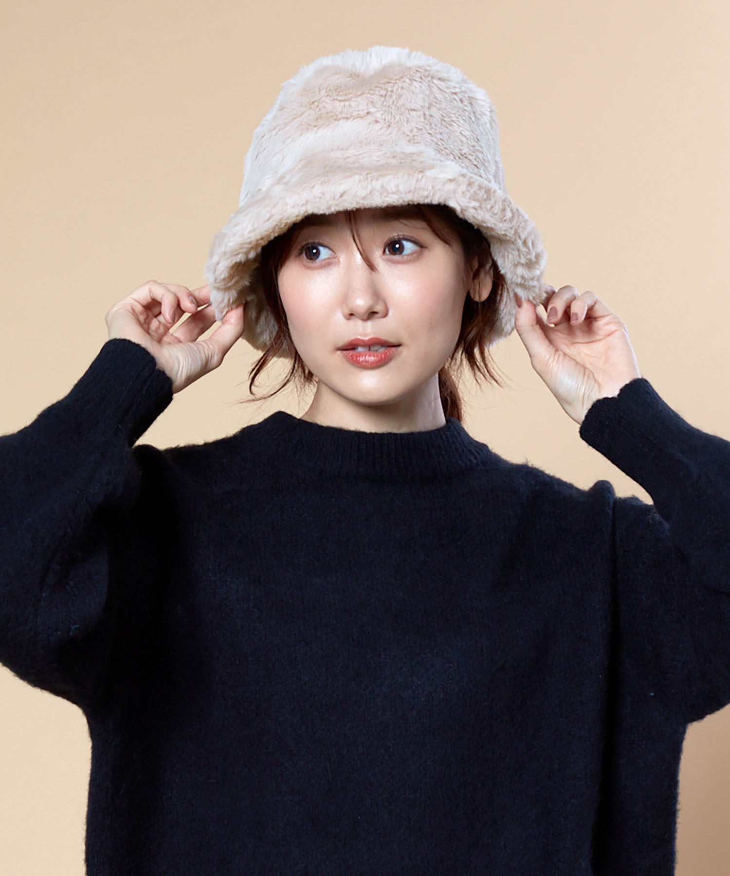 ミルサ milsa milsa  ファーバケット,ライトベージュ (95)