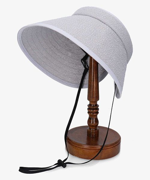 Milsa milsa, the wind won't blow, dot visor