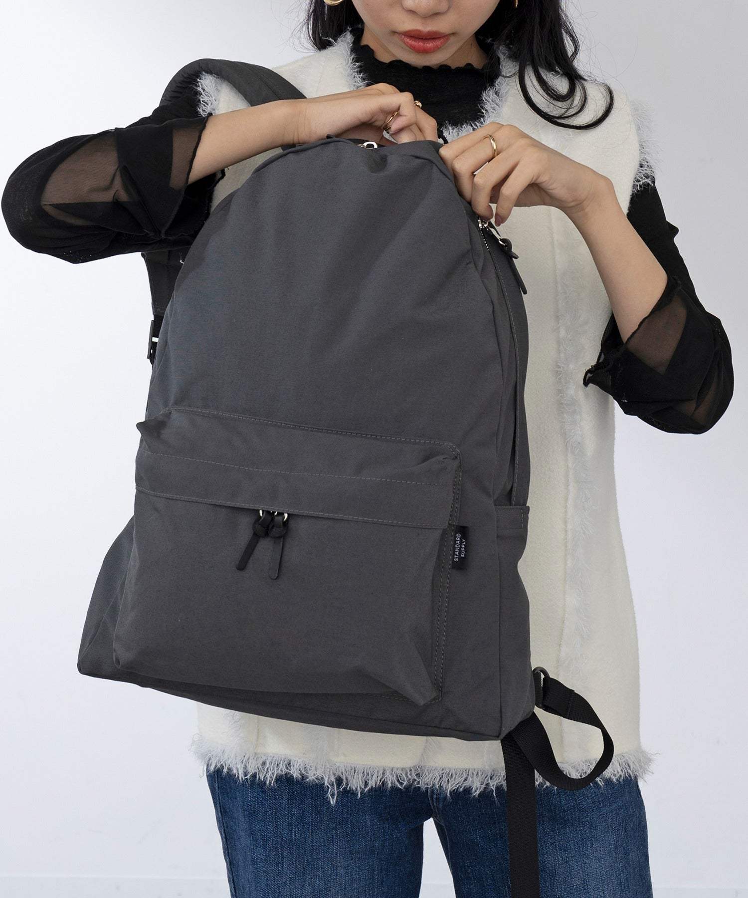 スタンダードサプライ STANDARD SUPPLY DAILY DAYPACK （ダークグレー） ダークグレー