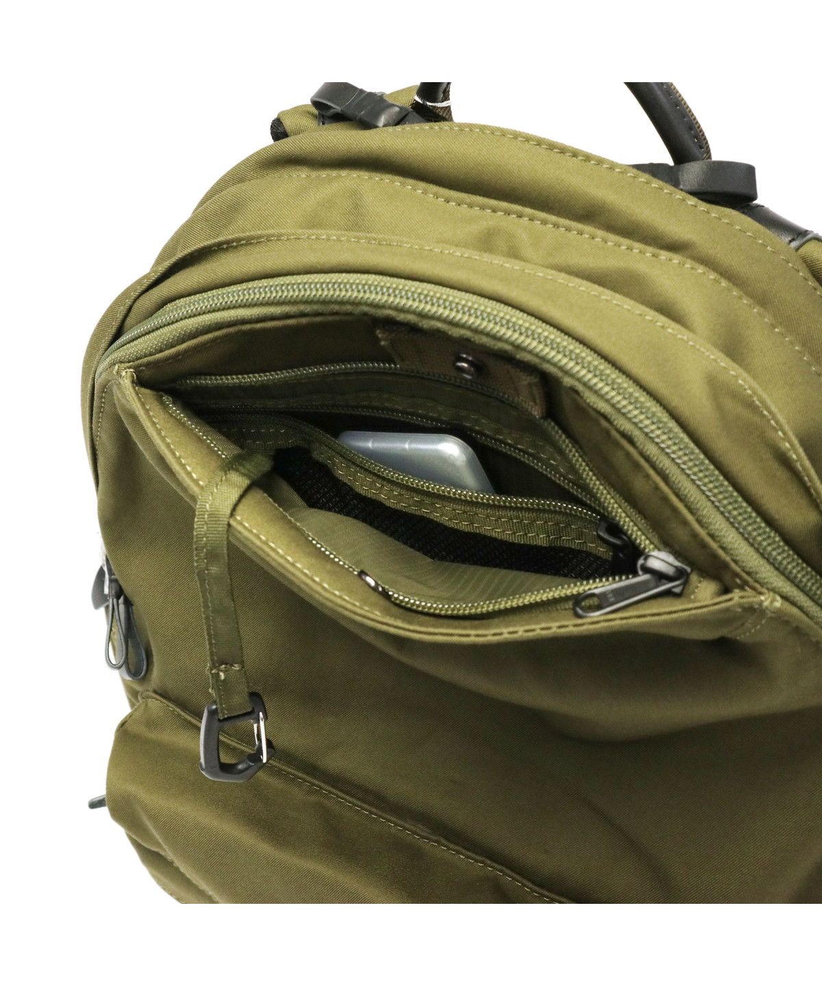 アントラック UNTRACK アントラック リュック デイパック バックパック UNTRACK A4 20L PC 2気室 旅行 撥水 軽い CITY/VT Day Pack S 60026 （ネイビー） ネイビー