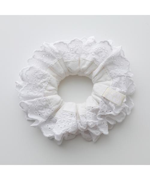 Good Squish BABY BLUMBERG シュシュ ホワイト Baby Blumberg White (Whimsical Upgrade) | Handmade Hair
