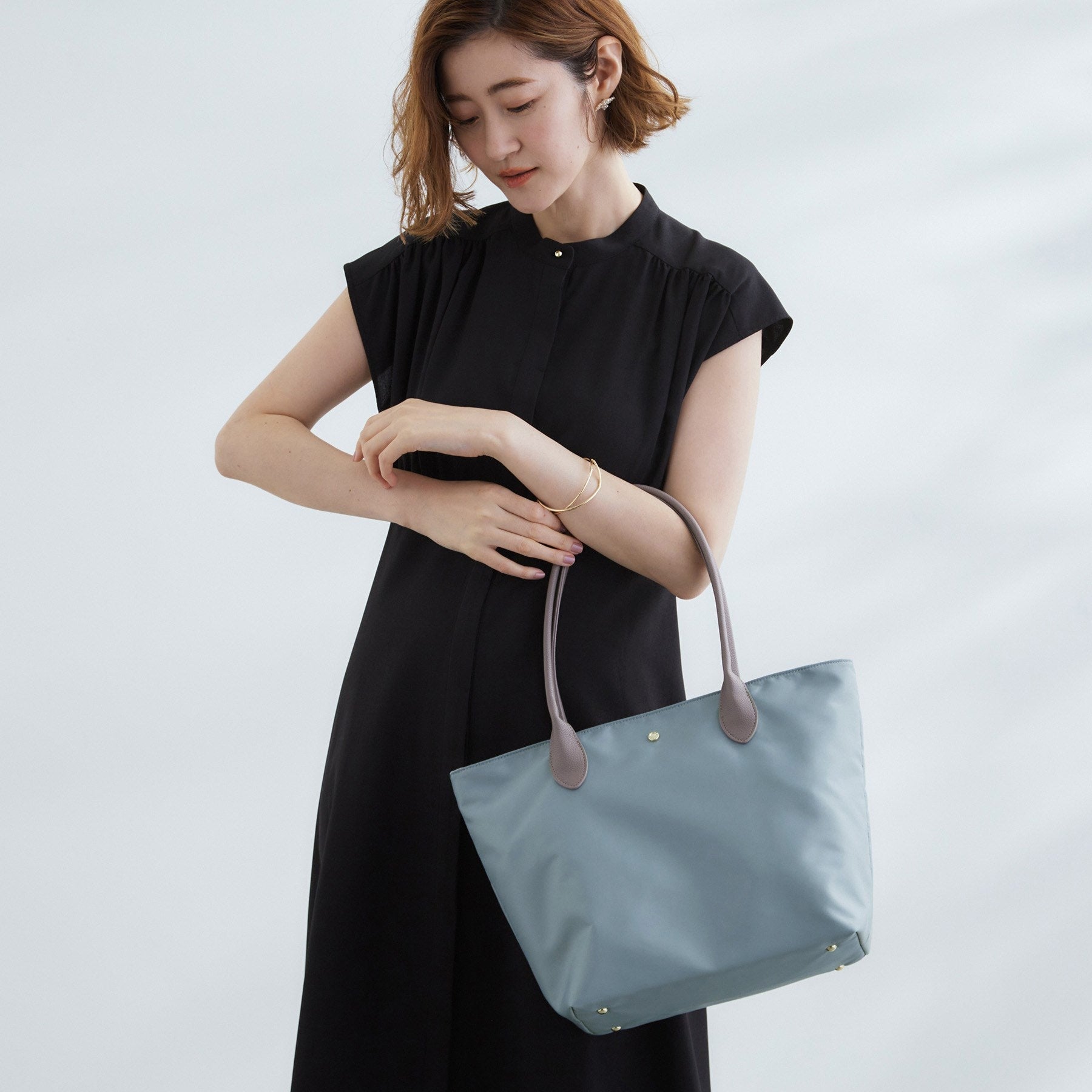 グローブ grove 【撥水・軽量】シンプルキャリーオントート （サックスブルー(090)） サックスブルー(090)