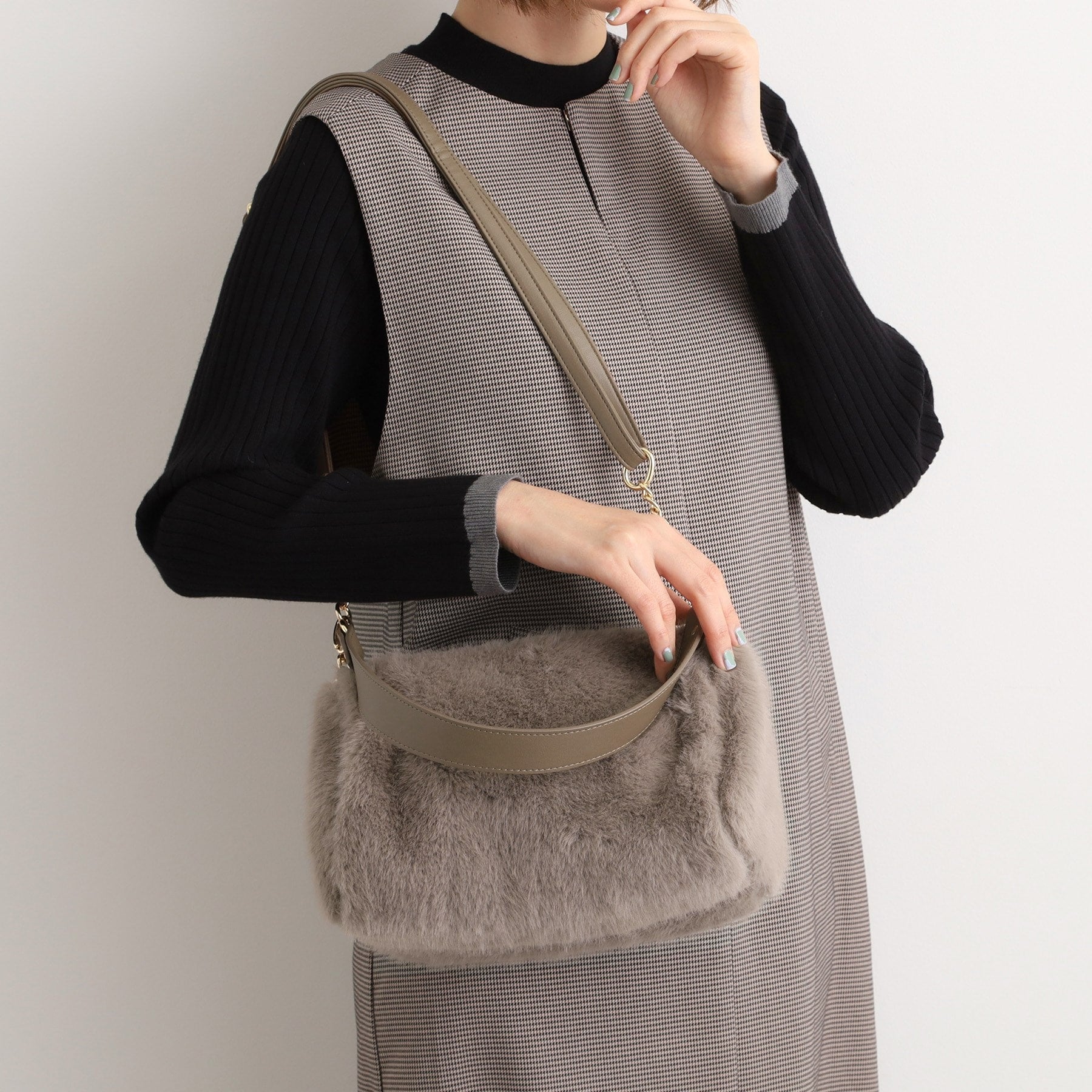 グローブ grove エコファーダブルショルダー （グレージュ(050)） グレージュ(050)