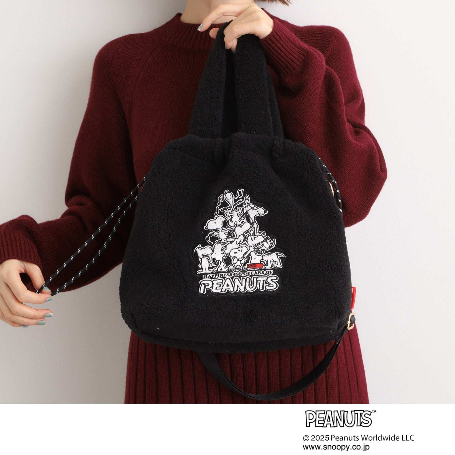 グローブ grove 【PEANUTS】ボア巾着トート （ブラック(019)） ブラック(019)