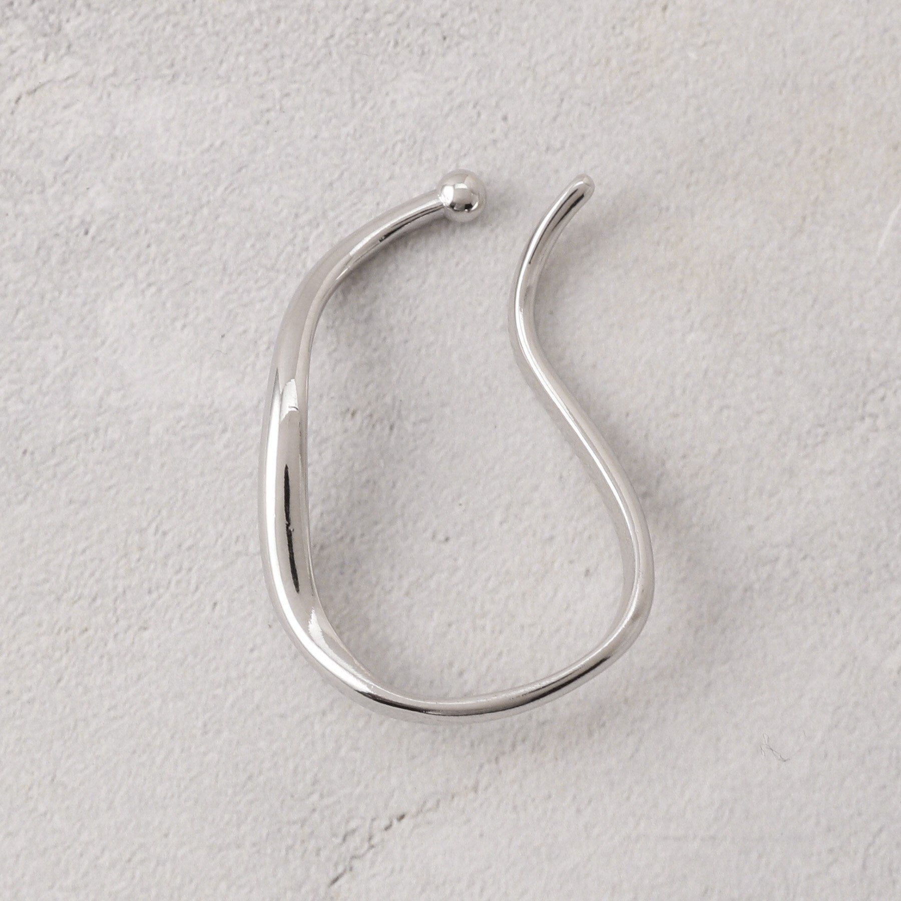 グローブ grove オーバルメタルイヤーカフ （ゴールド(007)） ゴールド(007)