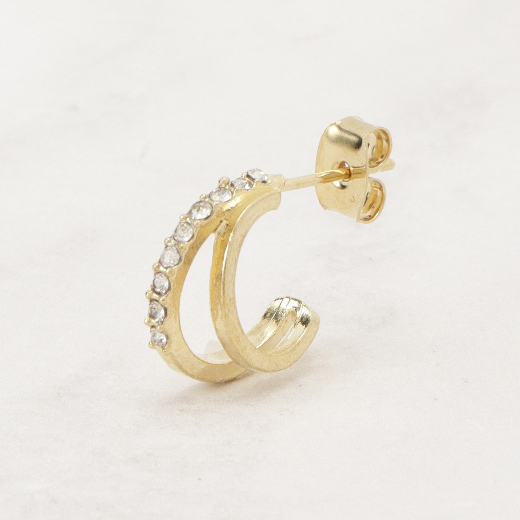 グローブ grove パール調ビジューフープデザインピアス （ゴールド(107)） ゴールド(107)