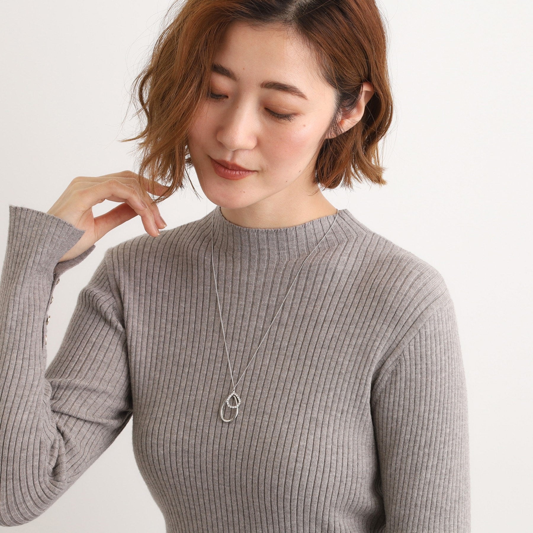 グローブ grove しずくメタルビジューリングネックレス （ゴールド(007)） ゴールド(007)