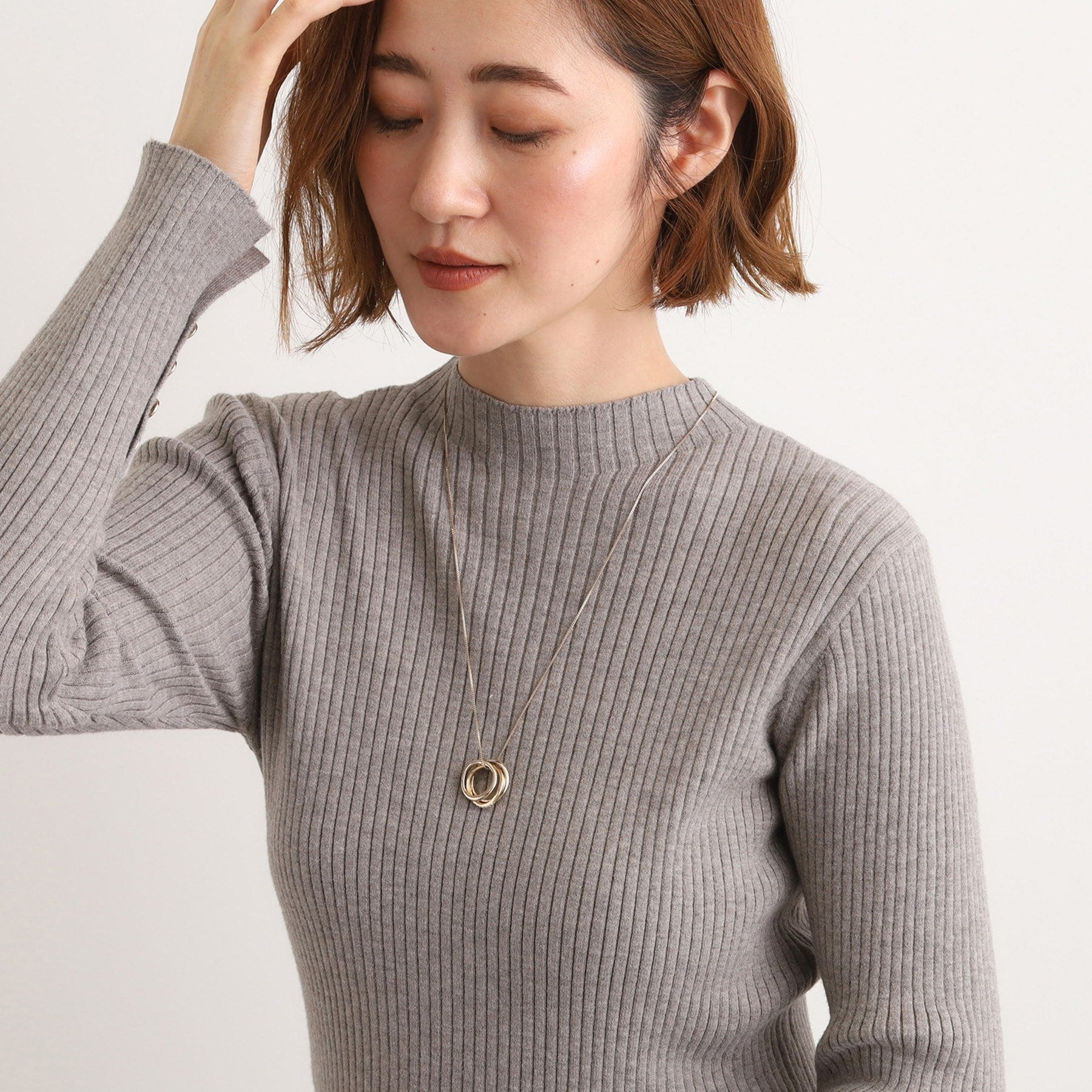 グローブ grove 3リングビジューネックレス （ピンクゴールド(005)） ピンクゴールド(005)