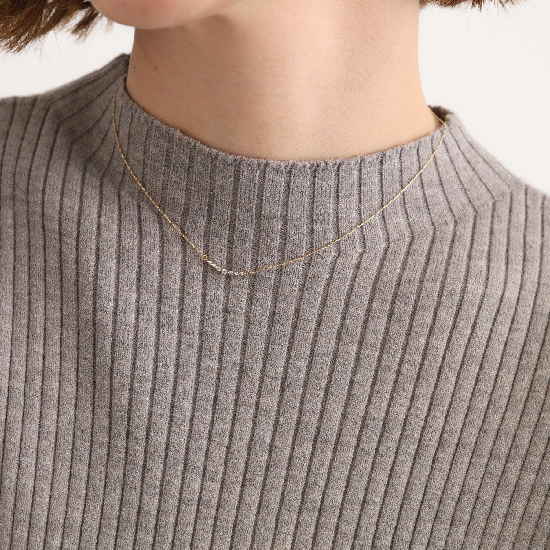 グローブ grove ビジューバーショートネックレス （ゴールド(007)） ゴールド(007)