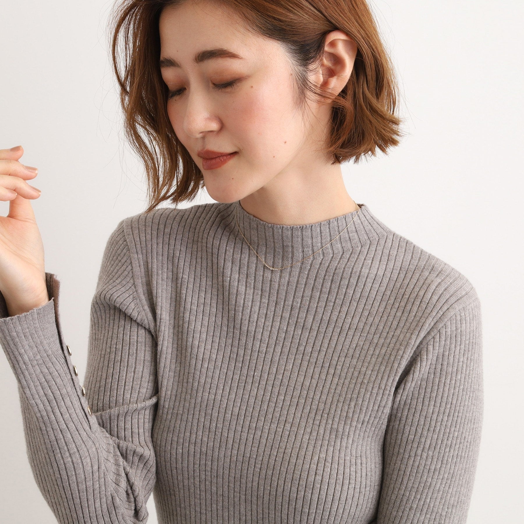 グローブ grove ビジューバーショートネックレス （ゴールド(007)） ゴールド(007)