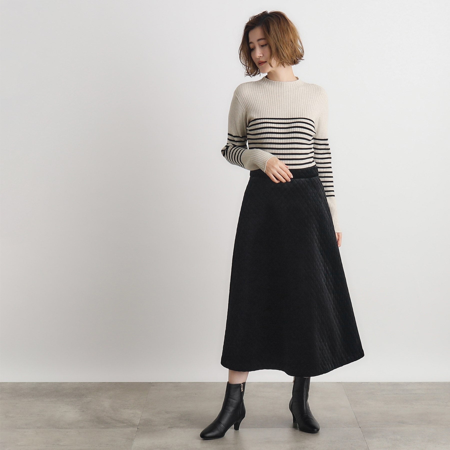 グローブ grove ベロアエンボススカート （オフホワイト(003)） オフホワイト(003)