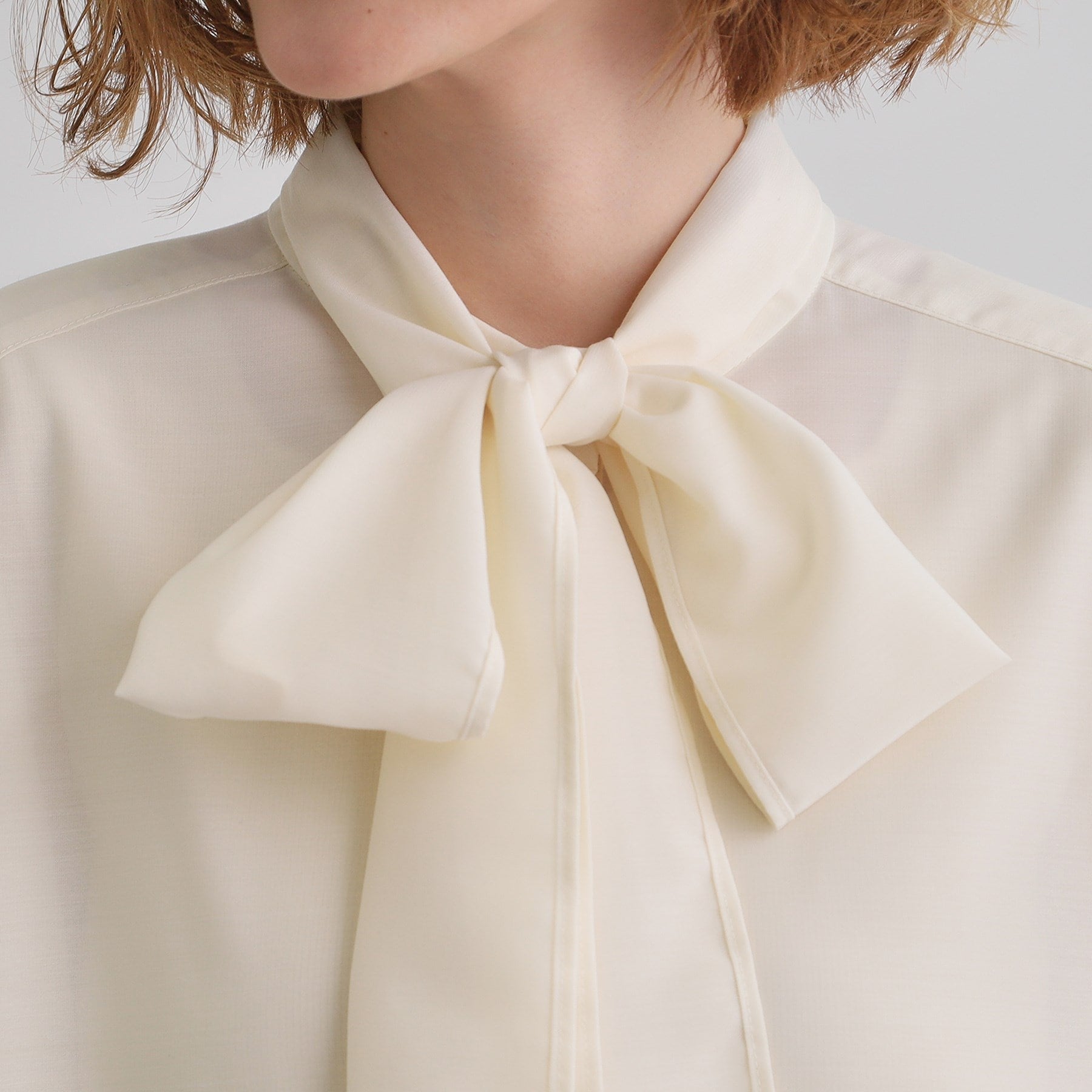 Grove grove 2WAY sheer bow tie blouse