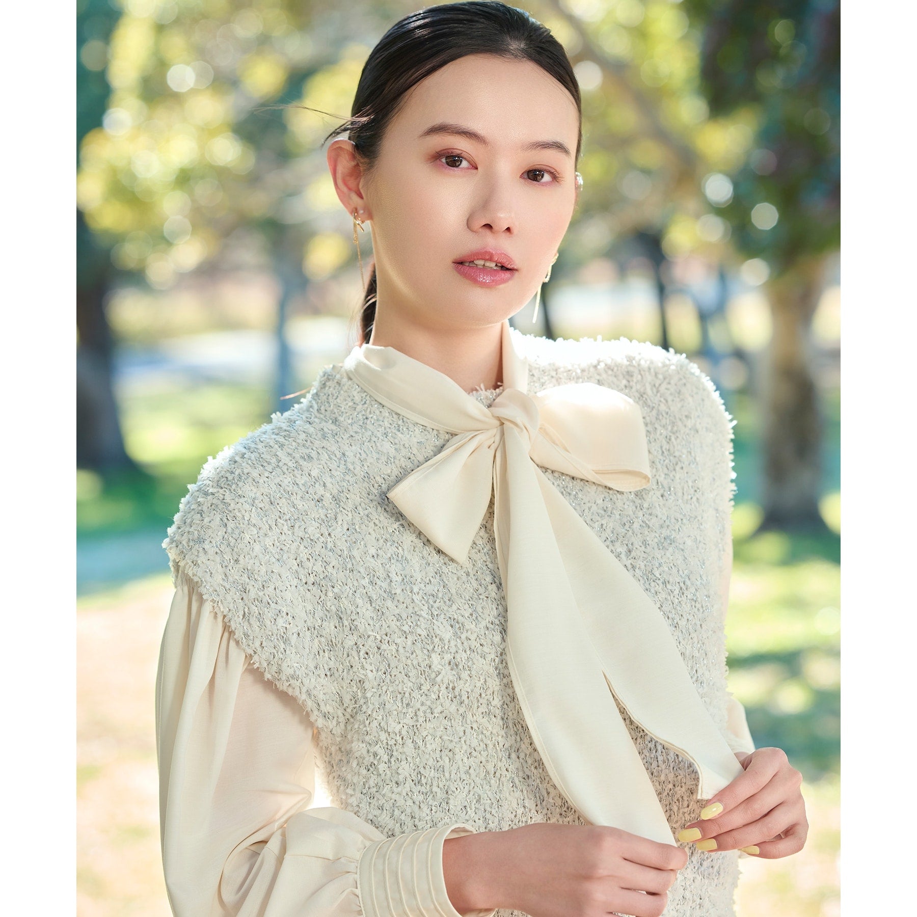 Grove grove 2WAY sheer bow tie blouse
