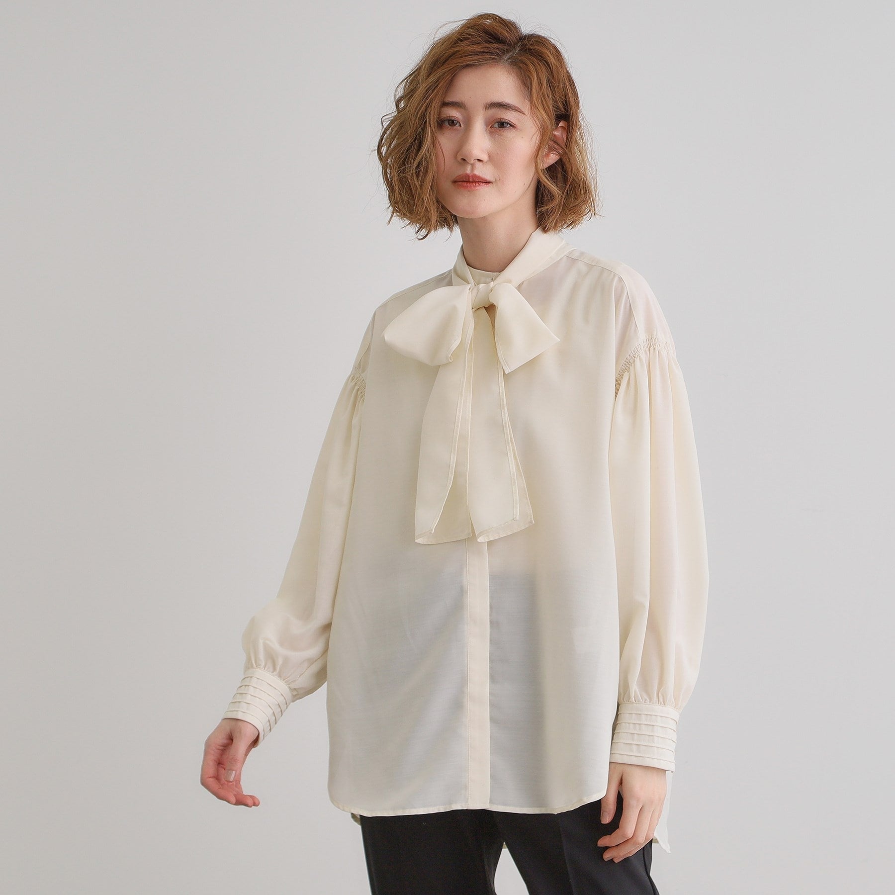Grove grove 2WAY sheer bow tie blouse