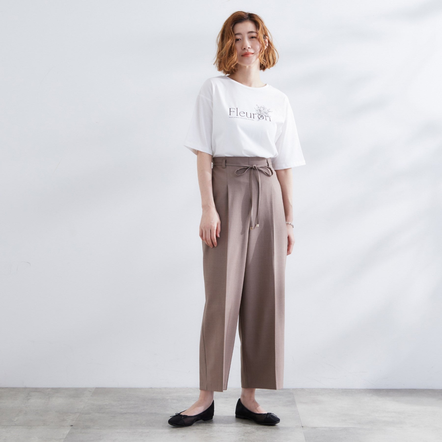 グローブ grove 【多機能】ハーフスリーブロゴTシャツ （オフ×刺繍(003)） オフ×刺繍(003)