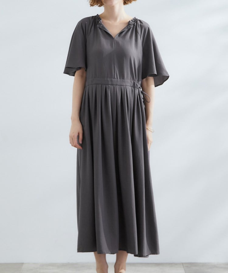 グローブ grove 【撥水】スパンボイルフレアスリーブワンピース （チャコールグレー(014)） チャコールグレー(014)