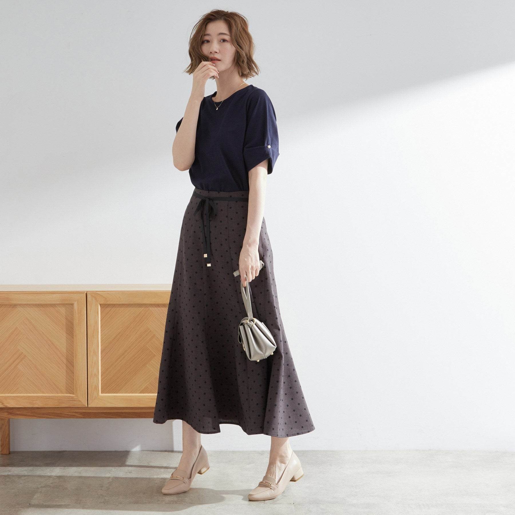 グローブ grove 袖口パール調タックプルオーバー （グレージュ(050)） グレージュ(050)