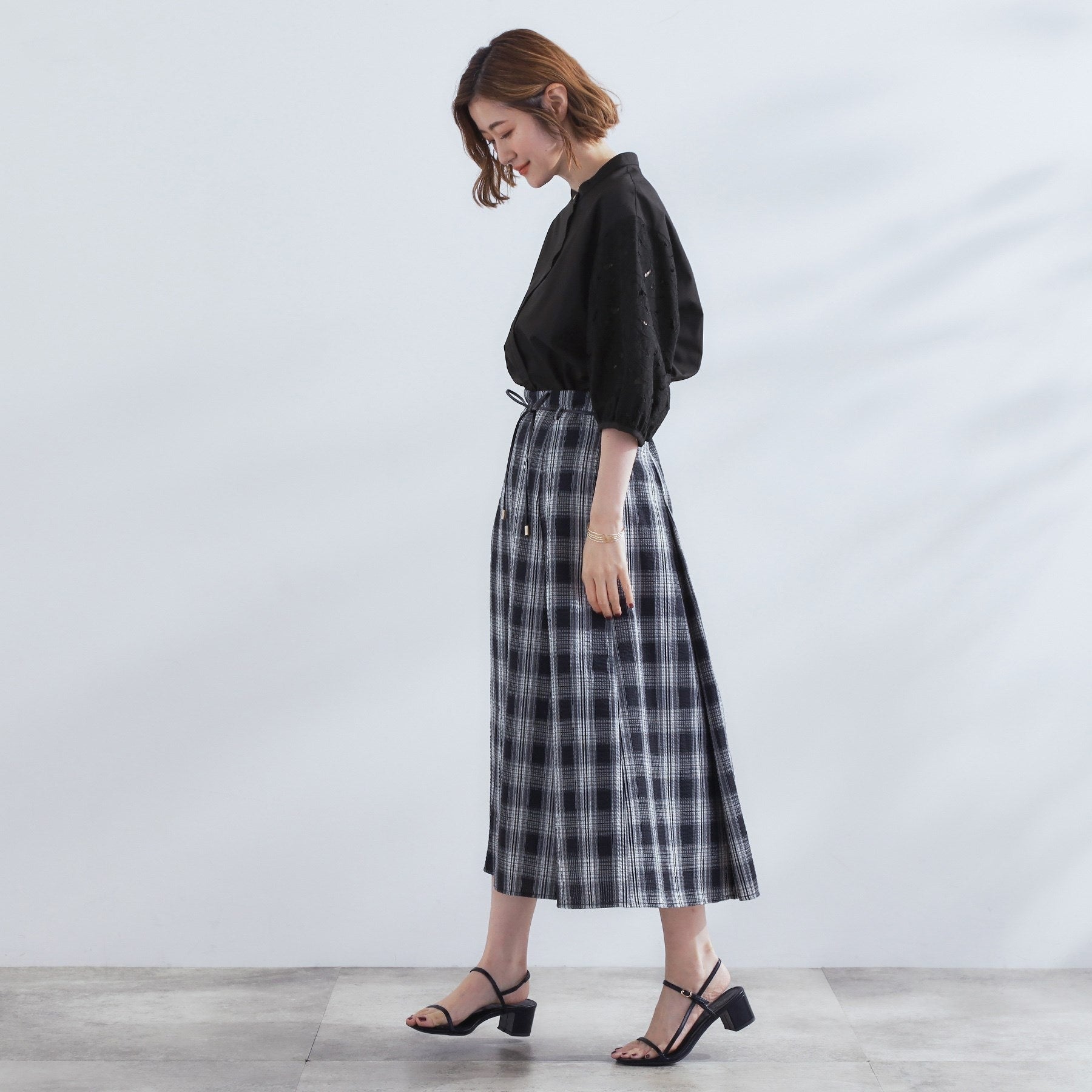 グローブ grove エシカル袖刺繍ブラウス （アイボリー(004)） アイボリー(004)