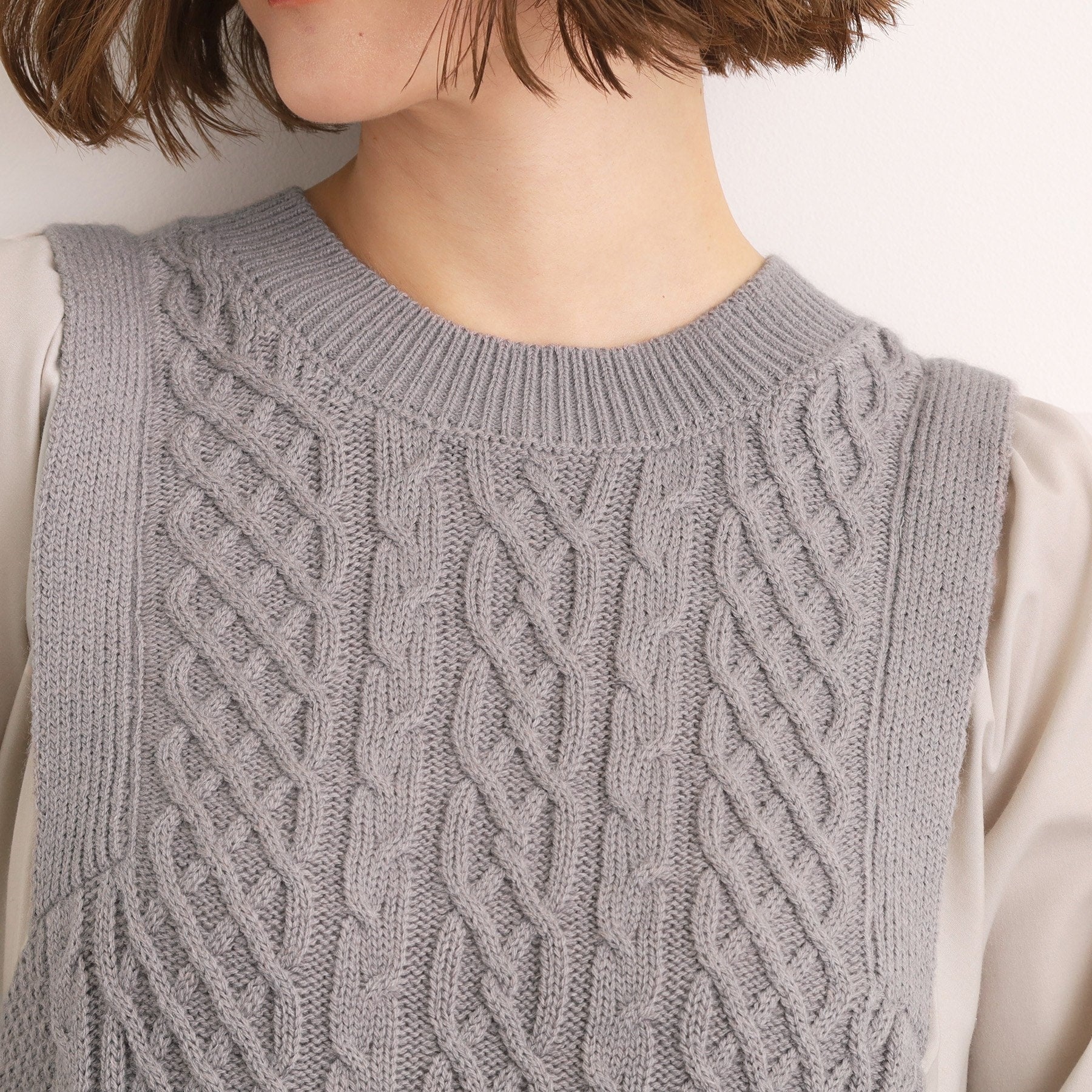 グローブ grove 袖布帛コンビケーブルニットワンピース （グレー(012)） グレー(012)