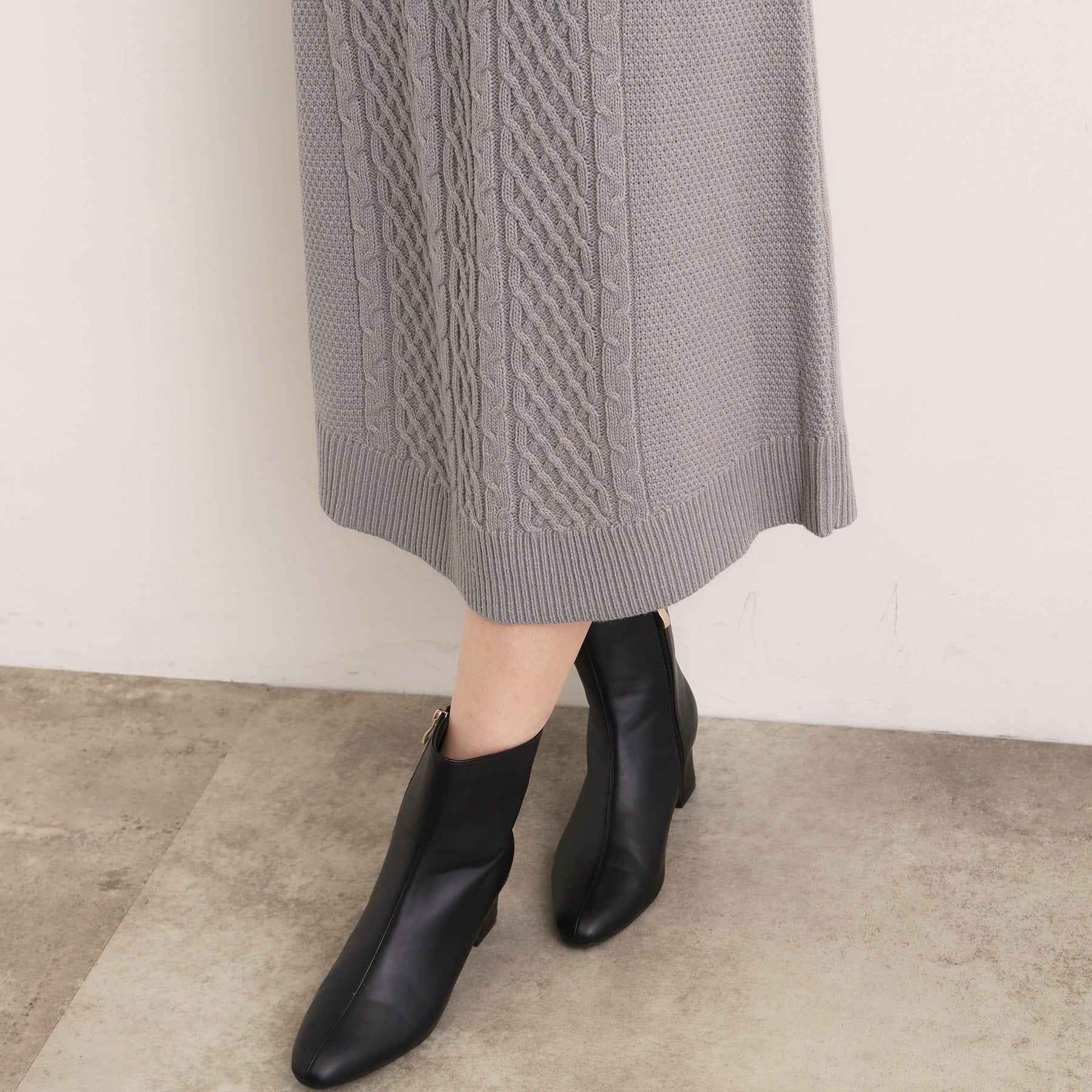 グローブ grove 袖布帛コンビケーブルニットワンピース （グレー(012)） グレー(012)