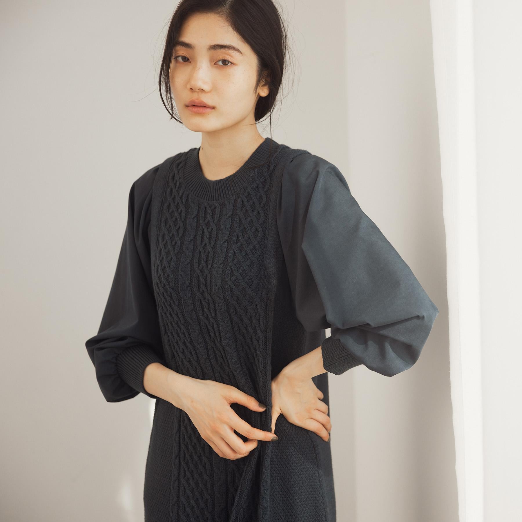 グローブ grove 袖布帛コンビケーブルニットワンピース （グレー(012)） グレー(012)