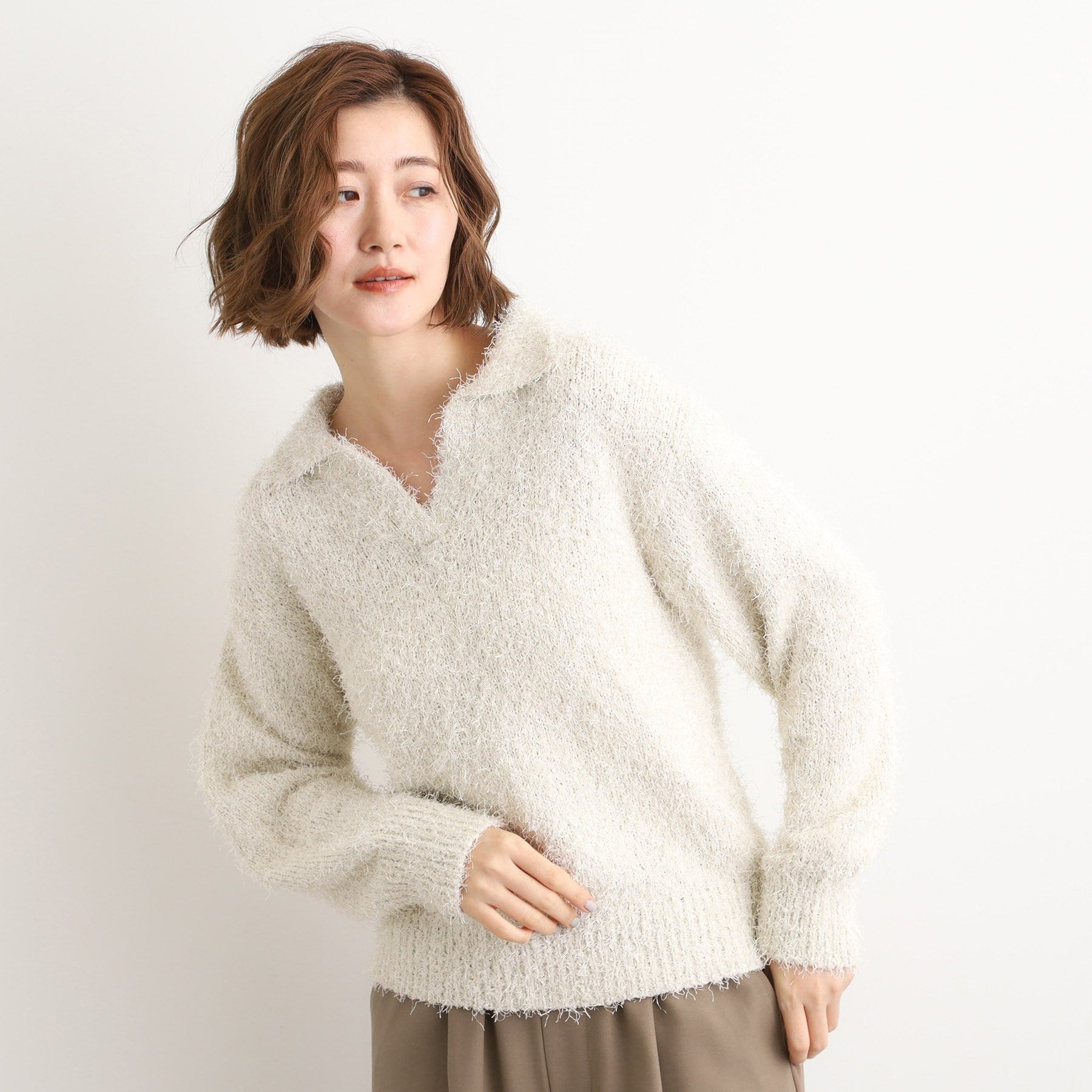 グローブ grove ラメフェザーヤーン オープンカラーニット （オフホワイト(003)） オフホワイト(003)