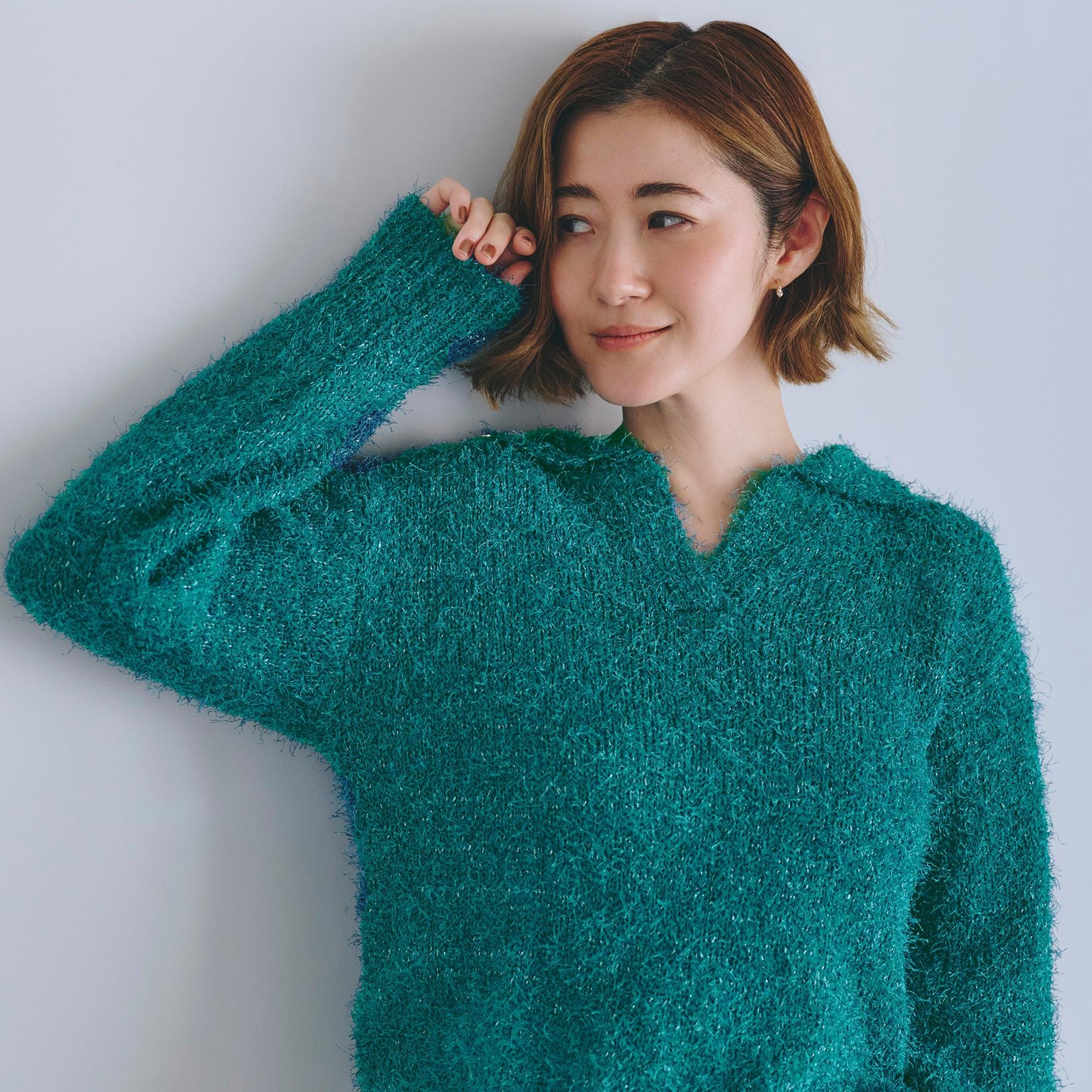 グローブ grove ラメフェザーヤーン オープンカラーニット （オフホワイト(003)） オフホワイト(003)