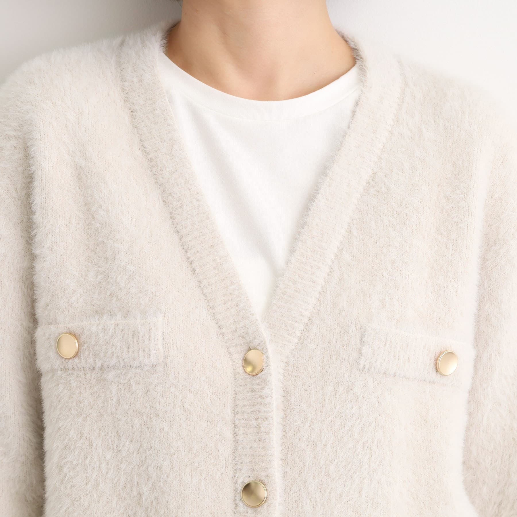 グローブ grove 軽やかフェザーで魅せる、クラシカルな主役カーディガン （グレージュ(050)） グレージュ(050)