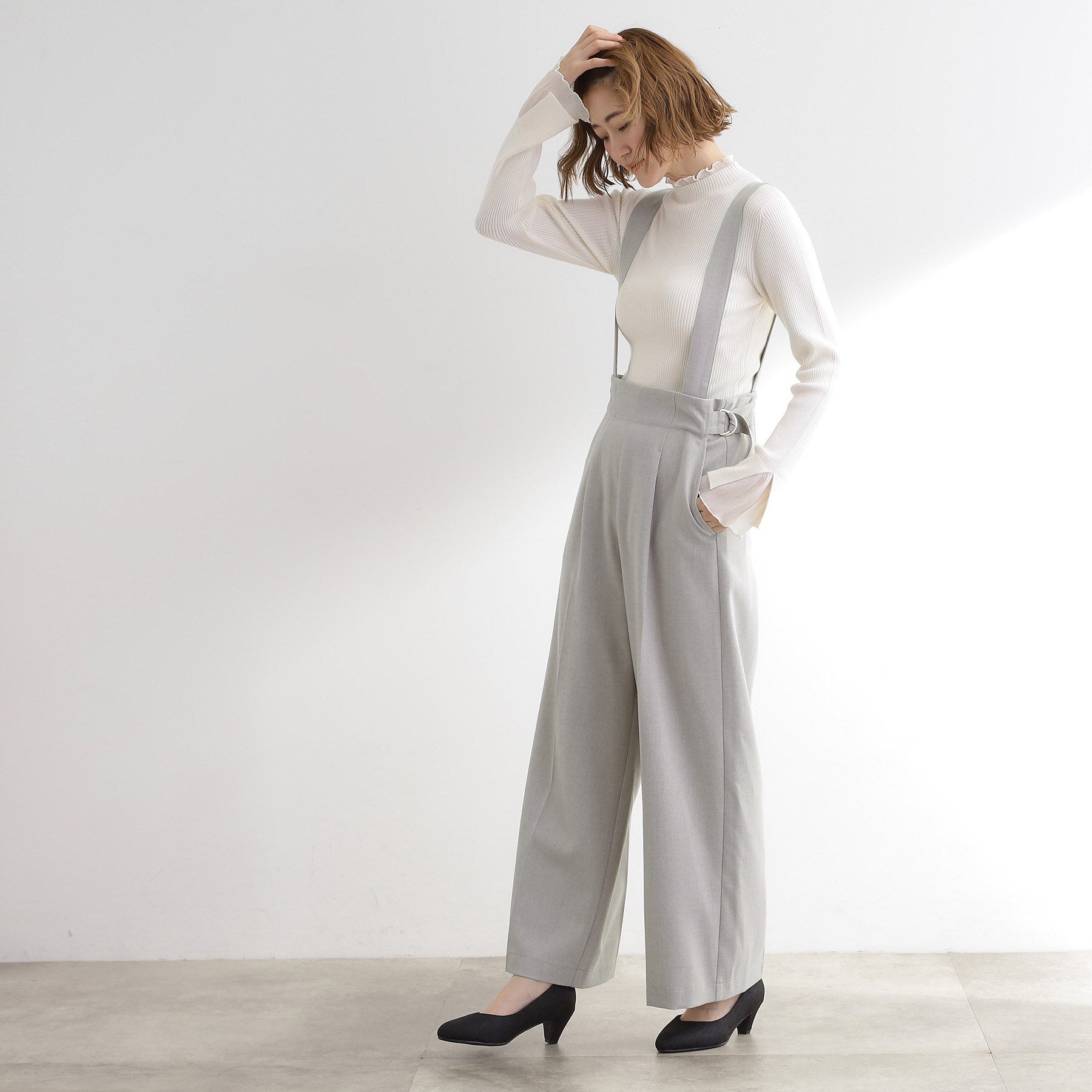 グローブ grove サス付きセンタープレスワイドパンツ （ブラウン(043)） ブラウン(043)