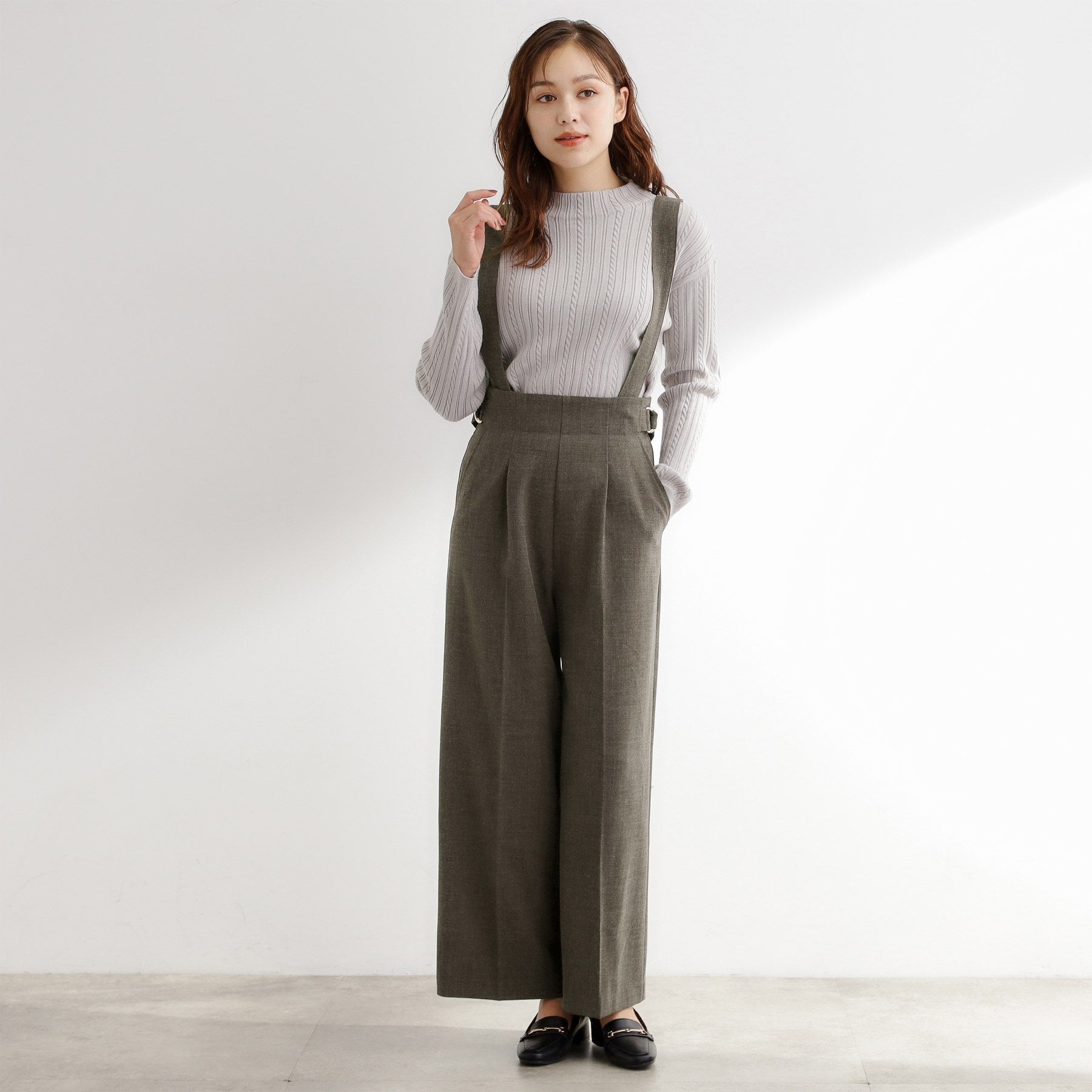 グローブ grove サス付きセンタープレスワイドパンツ （ブラウン(043)） ブラウン(043)