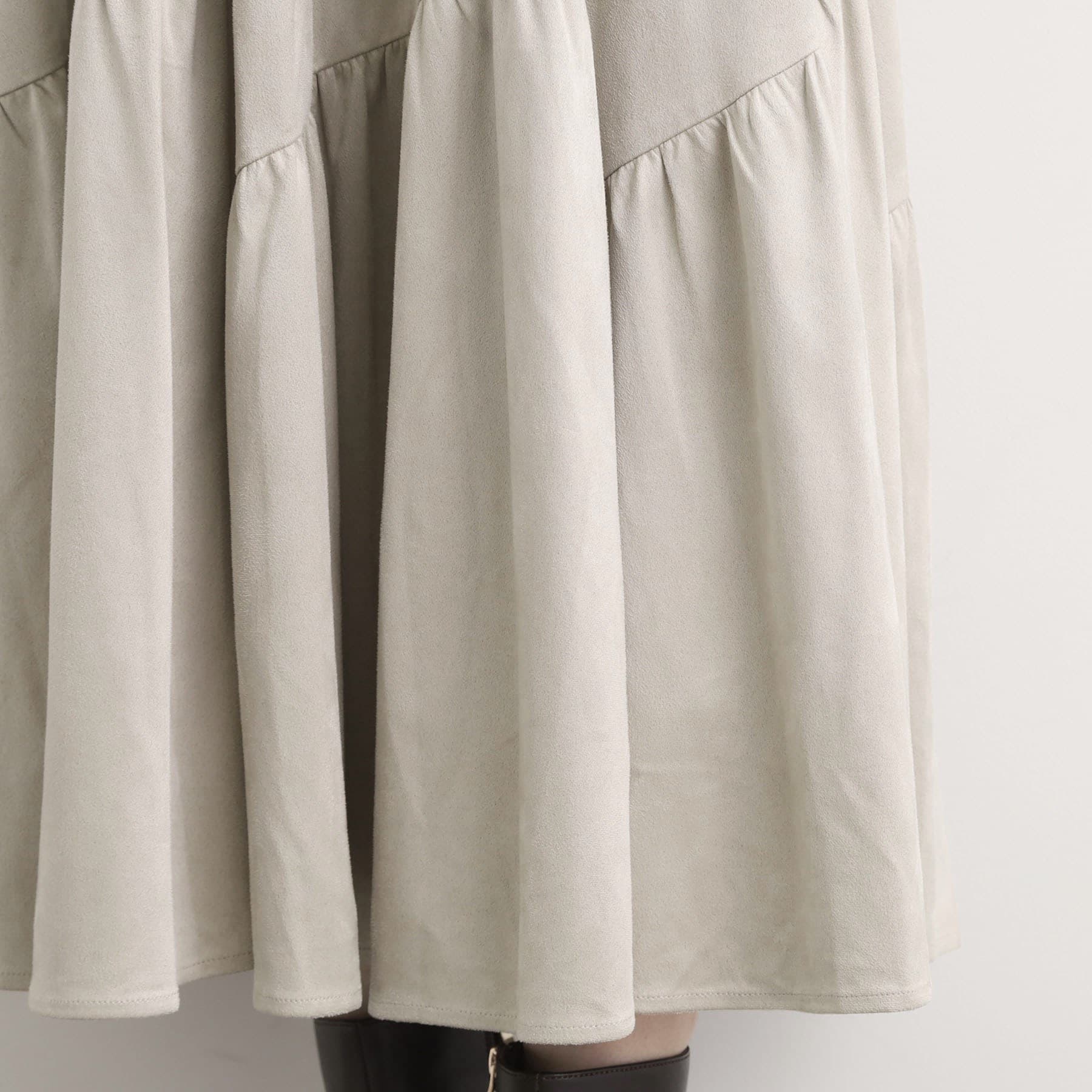 グローブ grove スエードライク マキシティアードスカート （グレージュ(050)） グレージュ(050)