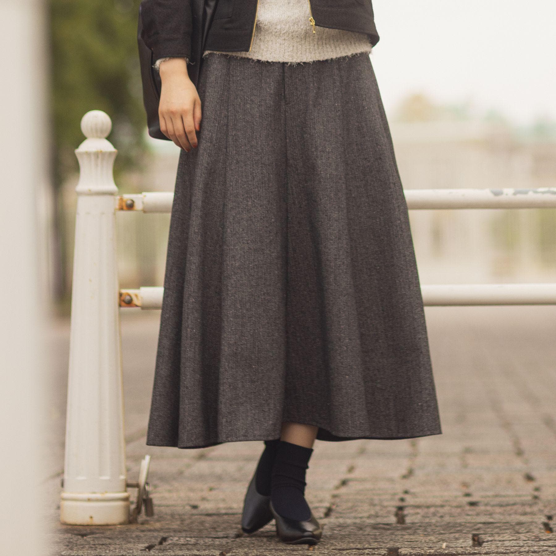 グローブ grove へリンボンツイードフレアマキシスカート （ブラウン(044)） ブラウン(044)