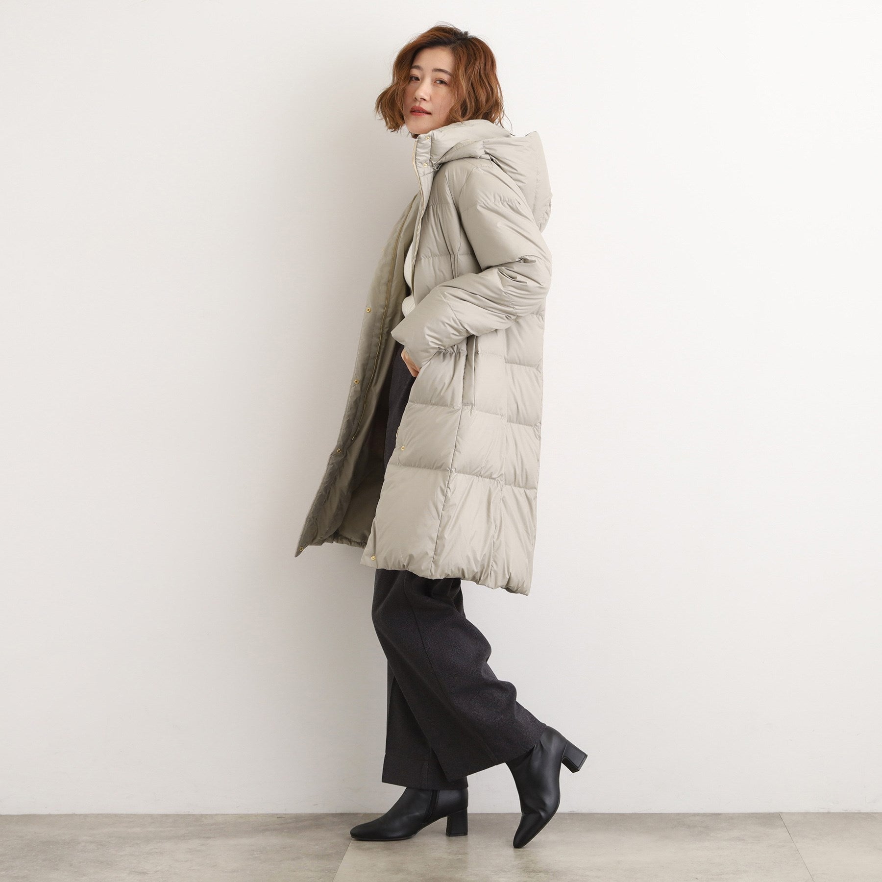 グローブ grove 【800FP・多機能】つつまれダウンロング （ネイビー(094)） ネイビー(094)