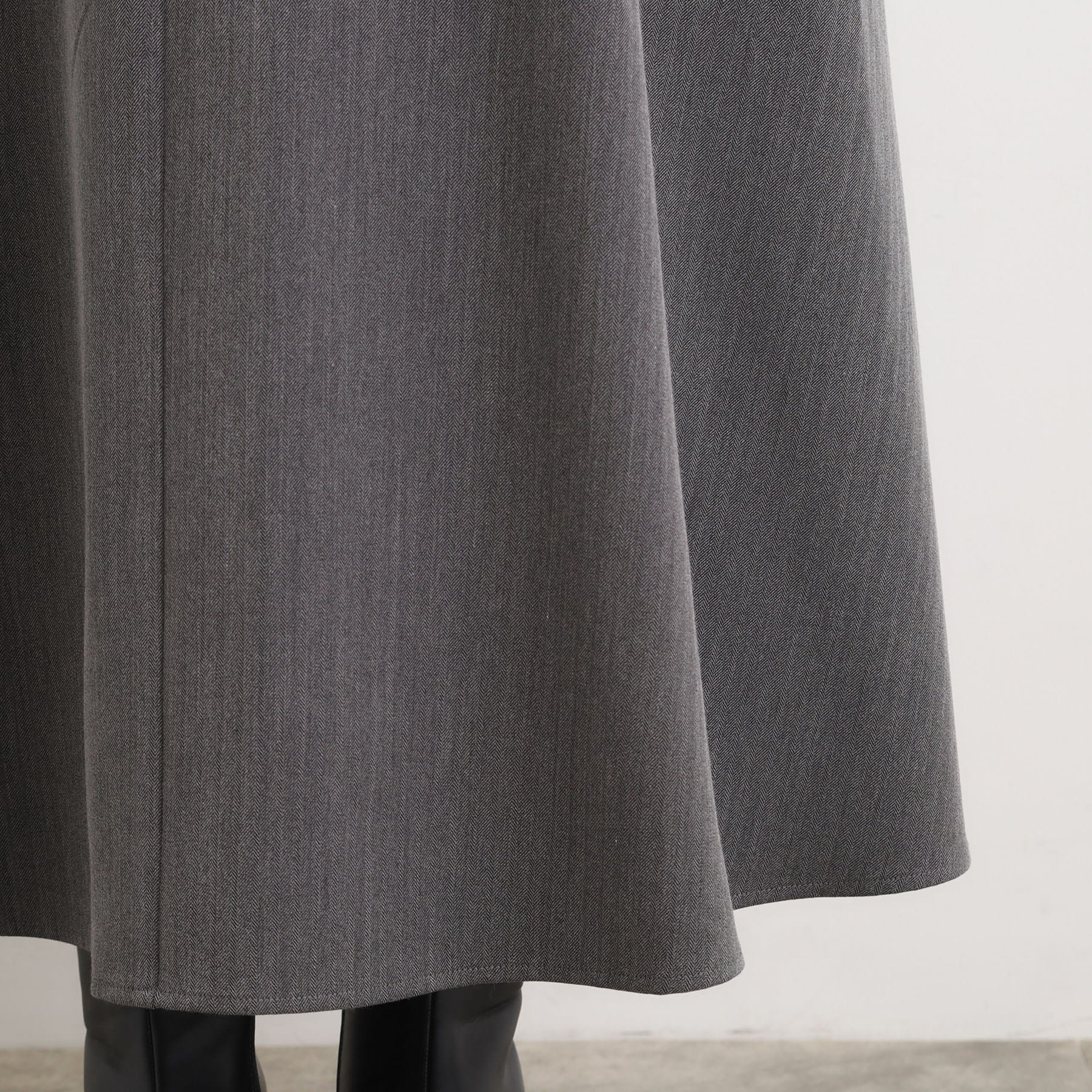 グローブ grove パイピングへリンボンキャミワンピース （チャコールグレー(014)） チャコールグレー(014)