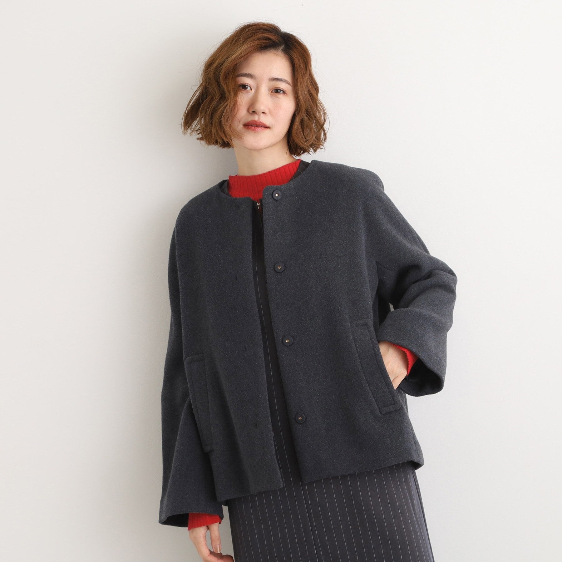 グローブ grove ウールブレンドモッサ ノーカラーショートコート （スミクロ(014)） スミクロ(014)