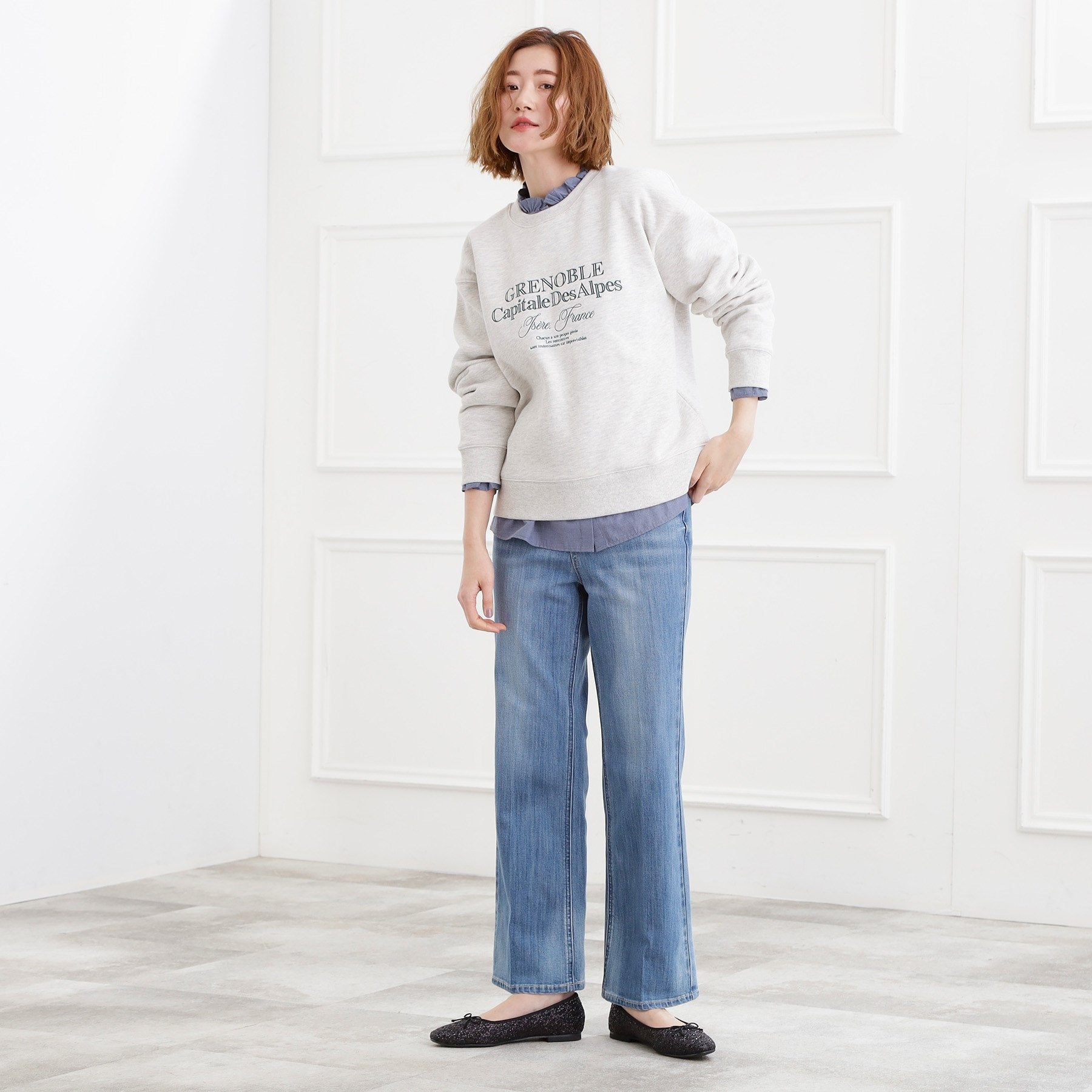 グローブ grove 美シルエットデニムソフトフレアーパンツ （オフホワイト(003)） オフホワイト(003)