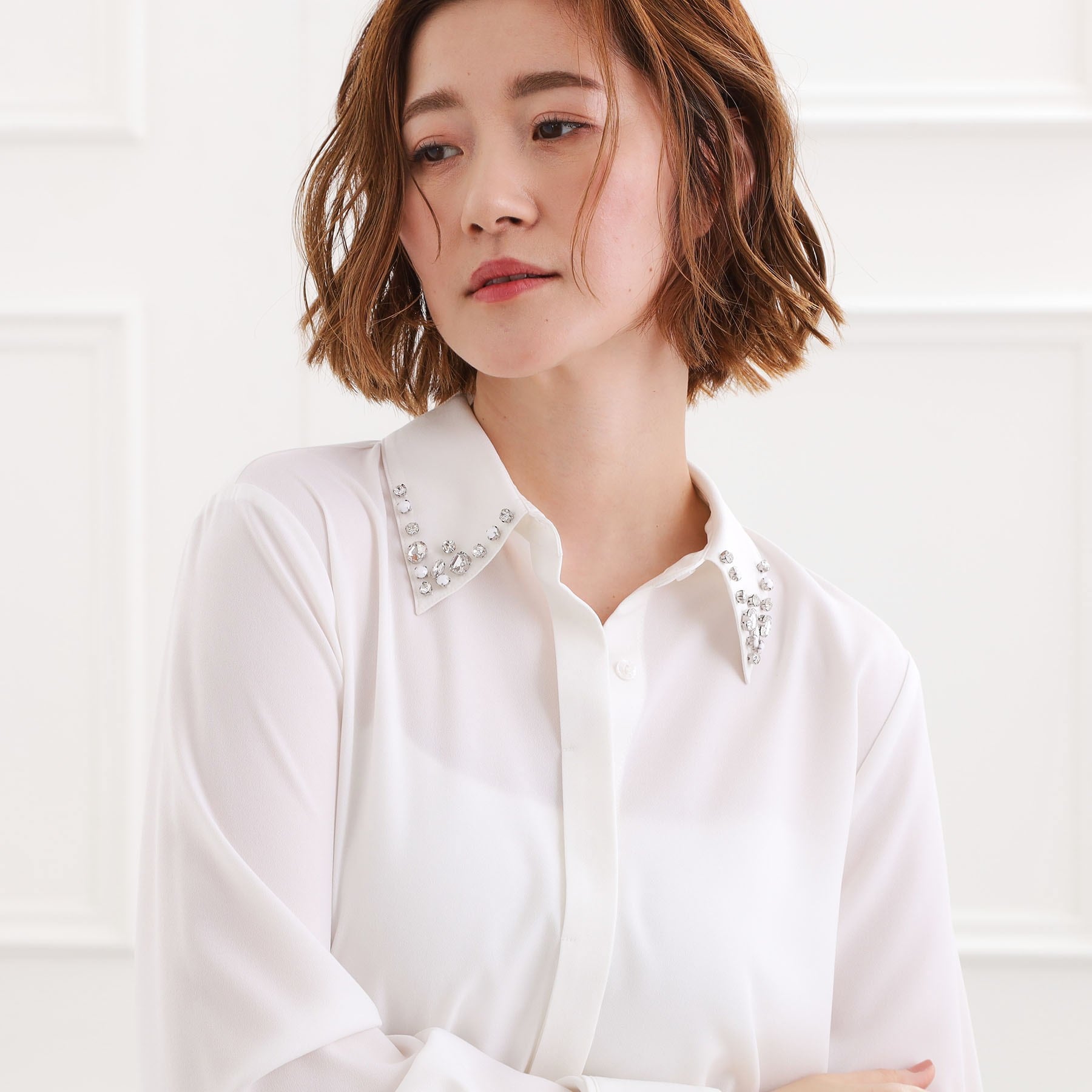 グローブ grove ビジューカラー とろみシャツ （オフホワイト(003)） オフホワイト(003)