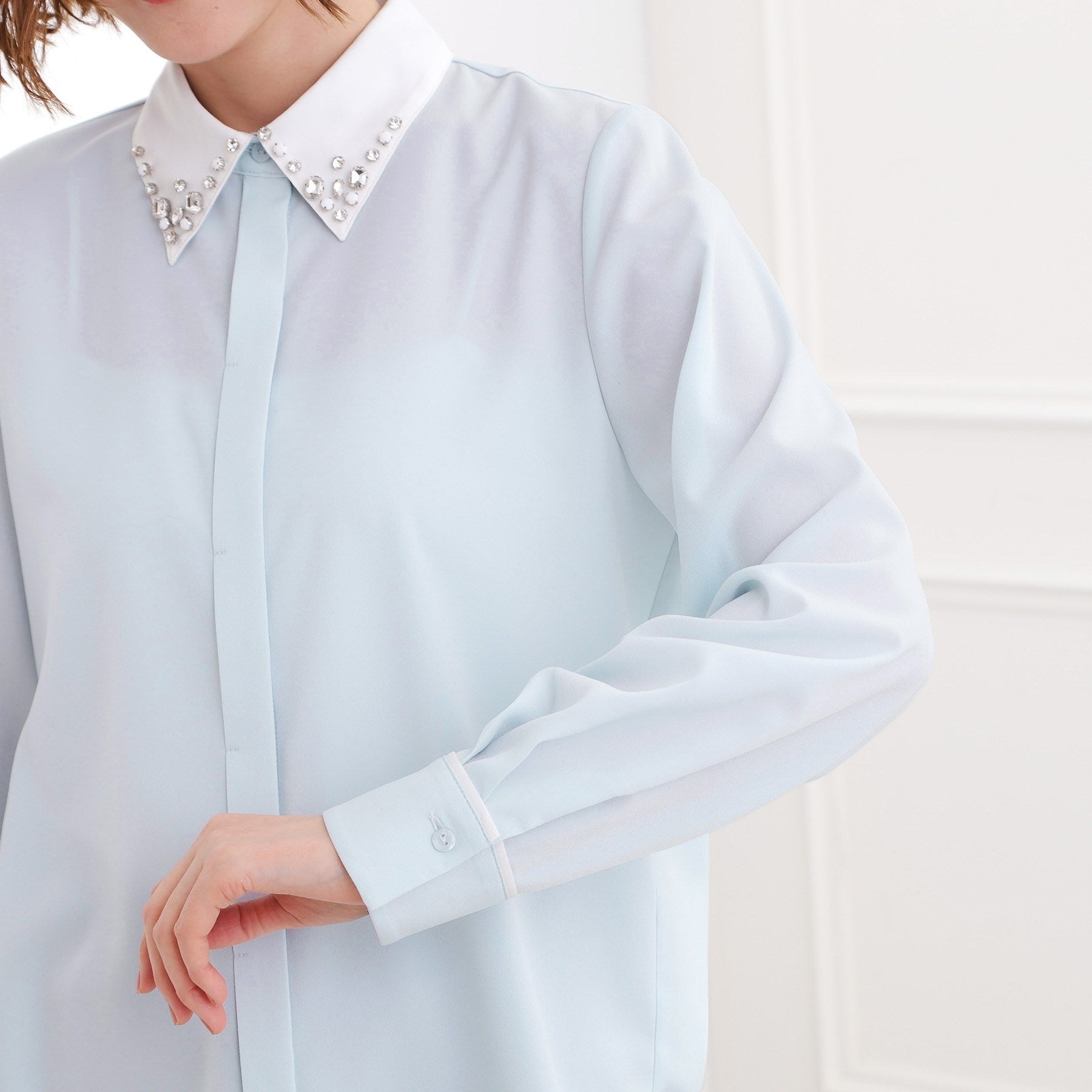 グローブ grove ビジューカラー とろみシャツ （オフホワイト(003)） オフホワイト(003)