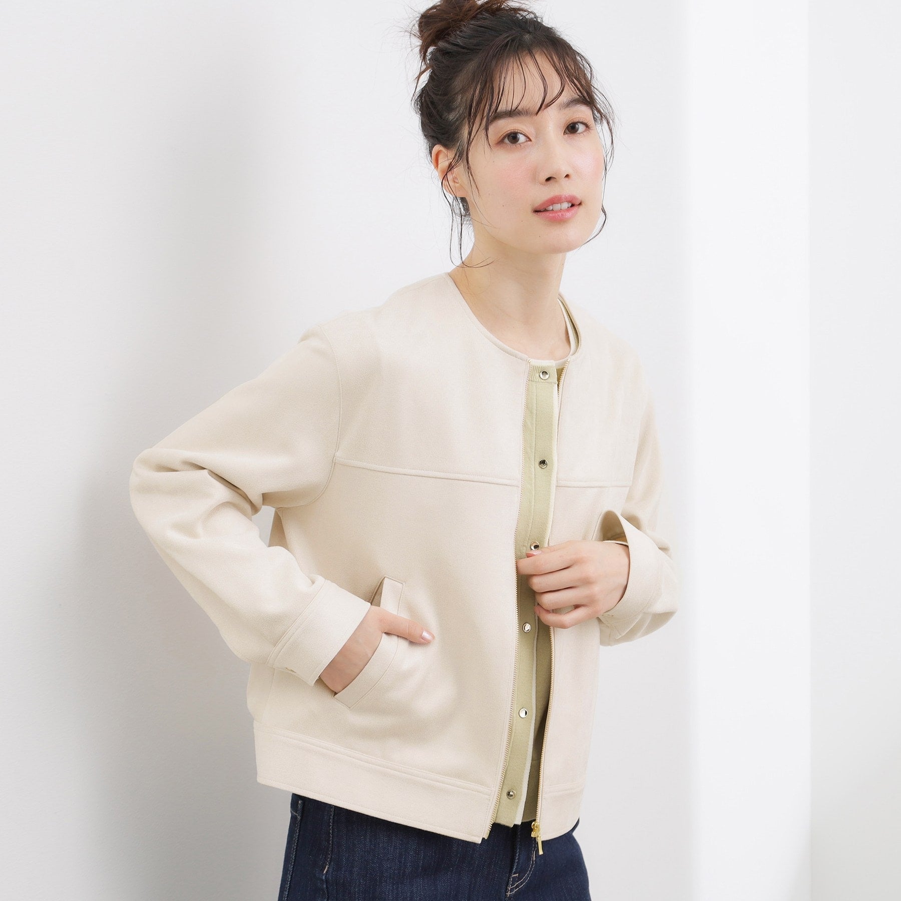 グローブ grove スエードライク ノーカラーブルゾン （ベージュ(052)） ベージュ(052)