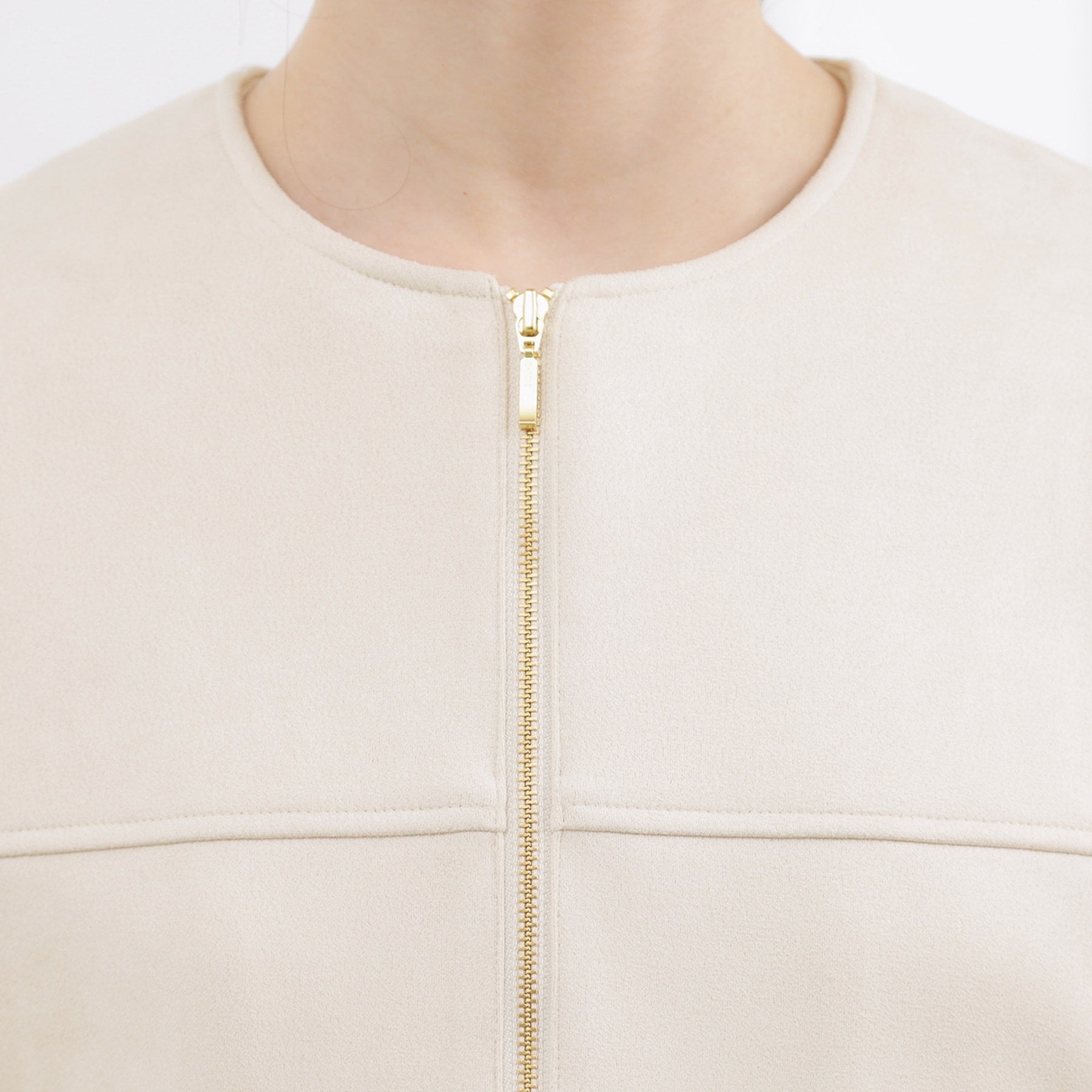 グローブ grove スエードライク ノーカラーブルゾン （ベージュ(052)） ベージュ(052)