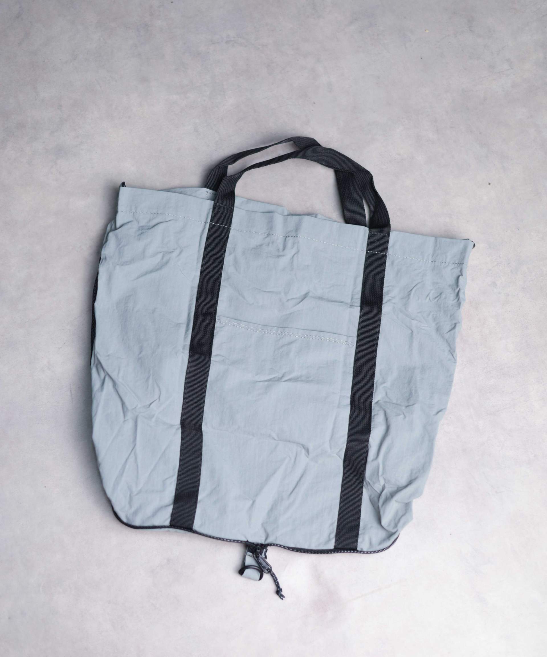グラミチ GRAMICCI 【GRAMICCI】NYLON PACKABLE TOTE （グレー） グレー