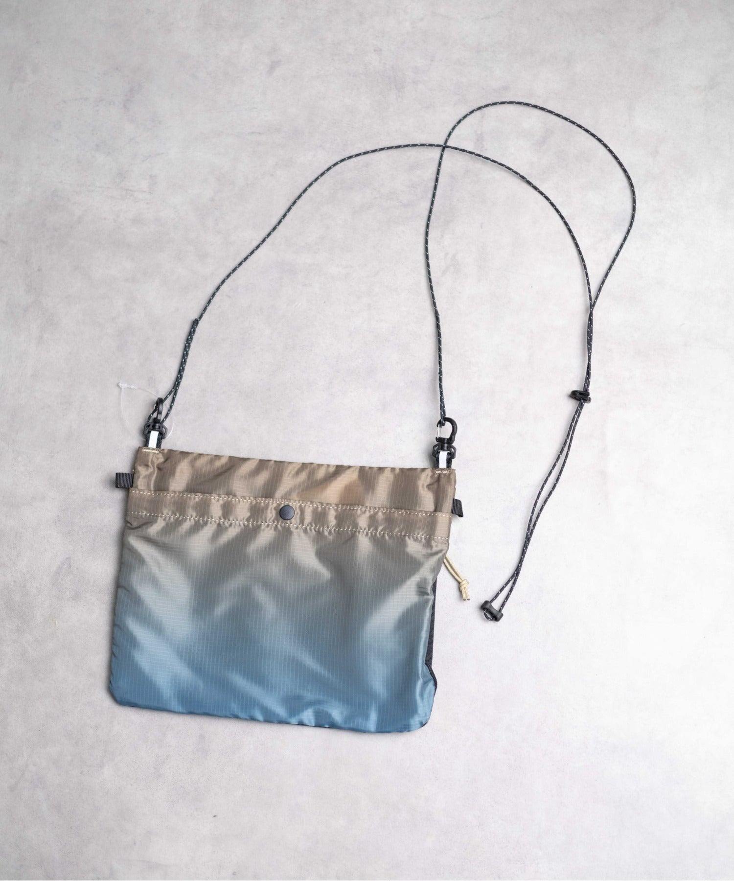 グラミチ GRAMICCI 【GRAMICCI(グラミチ) 】LT. RIPSTOP SACOCHE （ブルー） ブルー