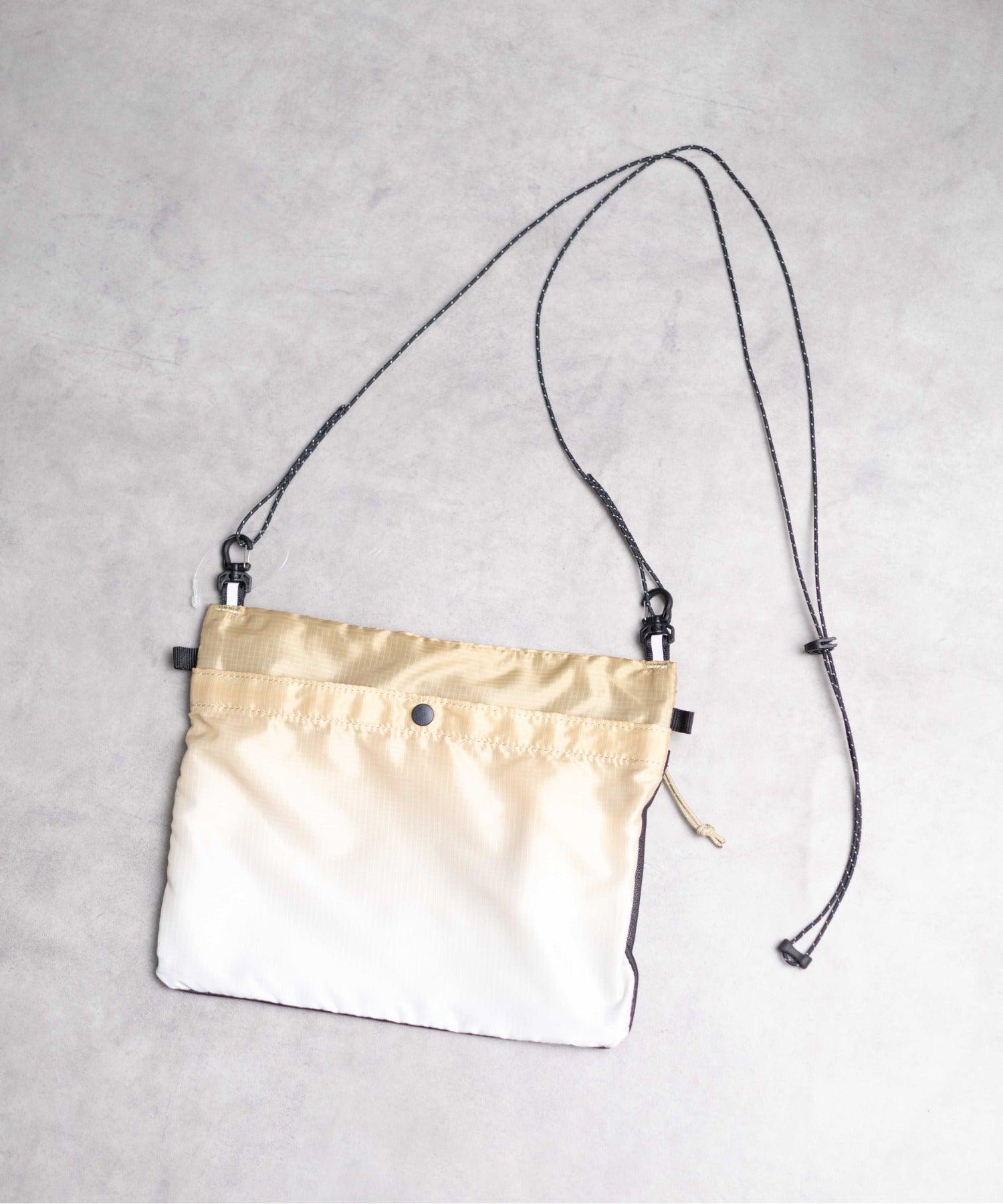 グラミチ GRAMICCI 【GRAMICCI(グラミチ) 】LT. RIPSTOP SACOCHE （ブルー） ブルー