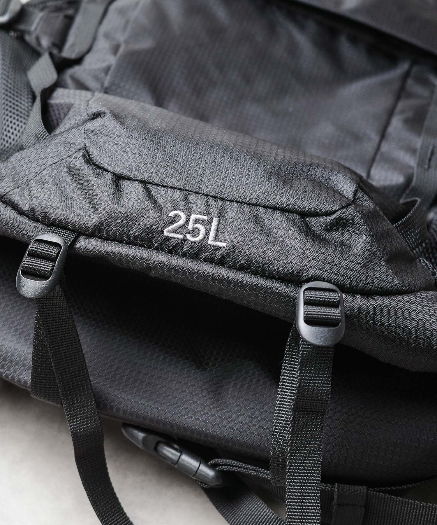 グラミチ GRAMICCI DAY PACK 25L （オリーブ） オリーブ