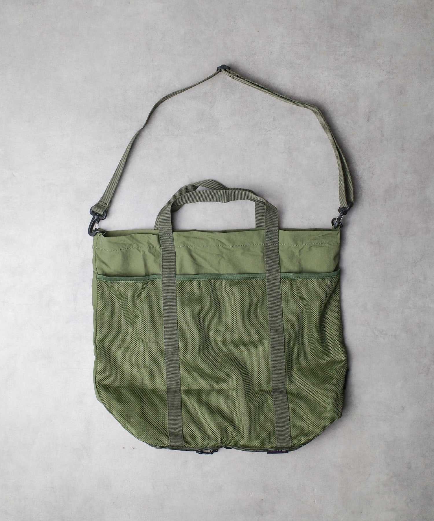 グラミチ GRAMICCI 【GRAMICCI】NYLON PACKABLE EXPLORER TOTE （オリーブ） オリーブ