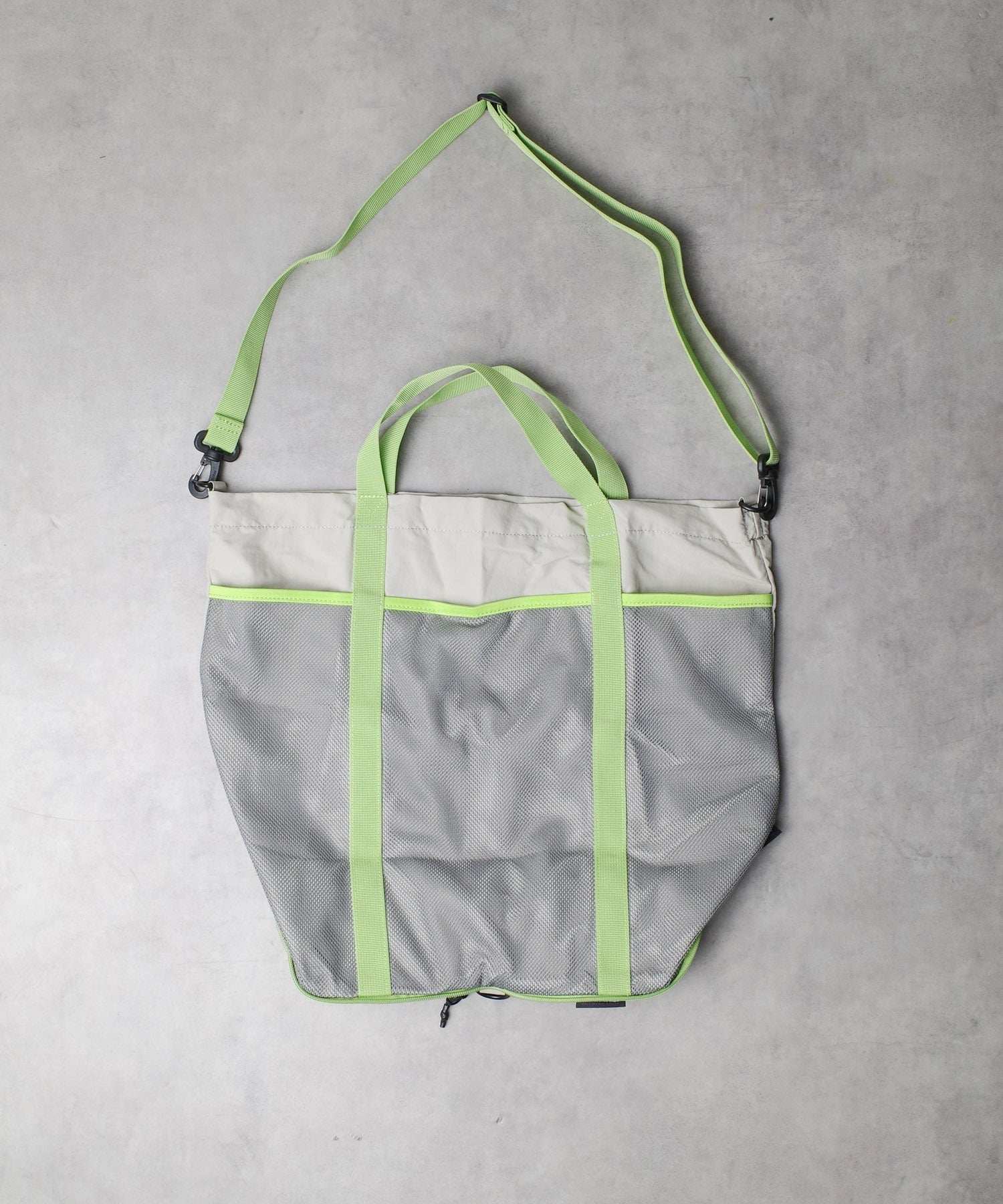 グラミチ GRAMICCI 【GRAMICCI】NYLON PACKABLE EXPLORER TOTE （オリーブ） オリーブ
